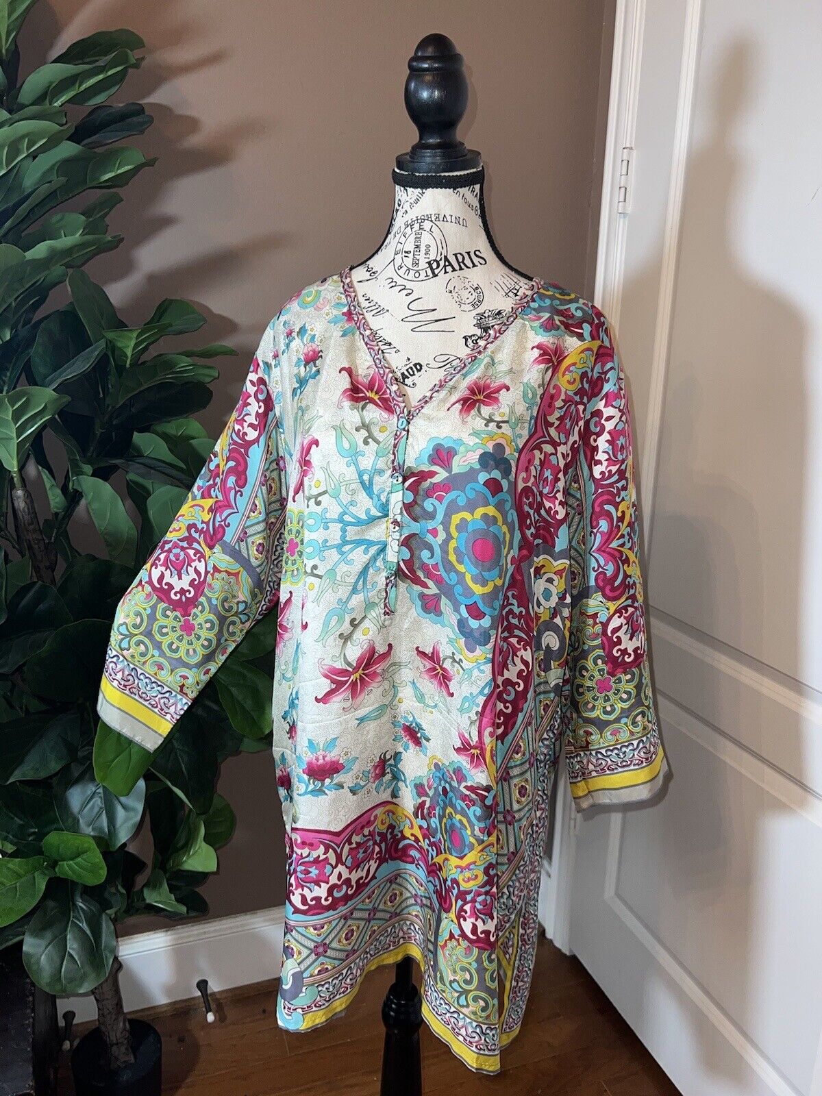 Johnny Was 100% Silk Tunic Top Blouse Half Button  Shirt XL 1X Floral