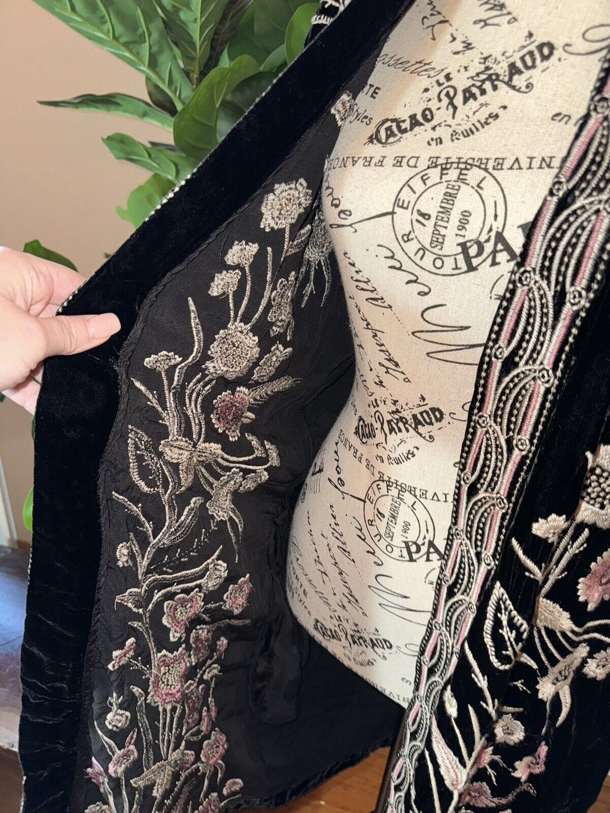 Johnny Was Black Velvet Long Kimono Duster Wrap M Medium Embroidered