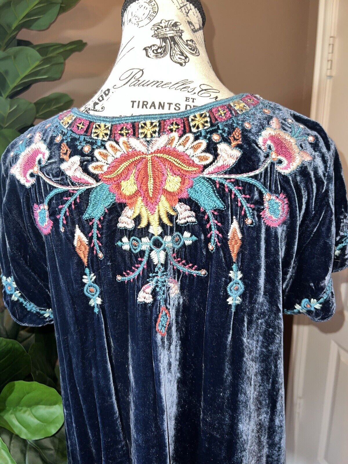 Johnny Was Blue Velvet Heavily Embroidered Tunic Top Mini Dress L Large