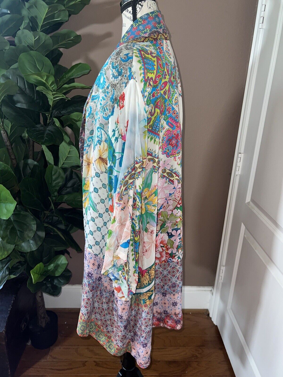 Johnny Was Silky Floral Kimono Wrap Cardigan XL 1X 1XL Embroidered