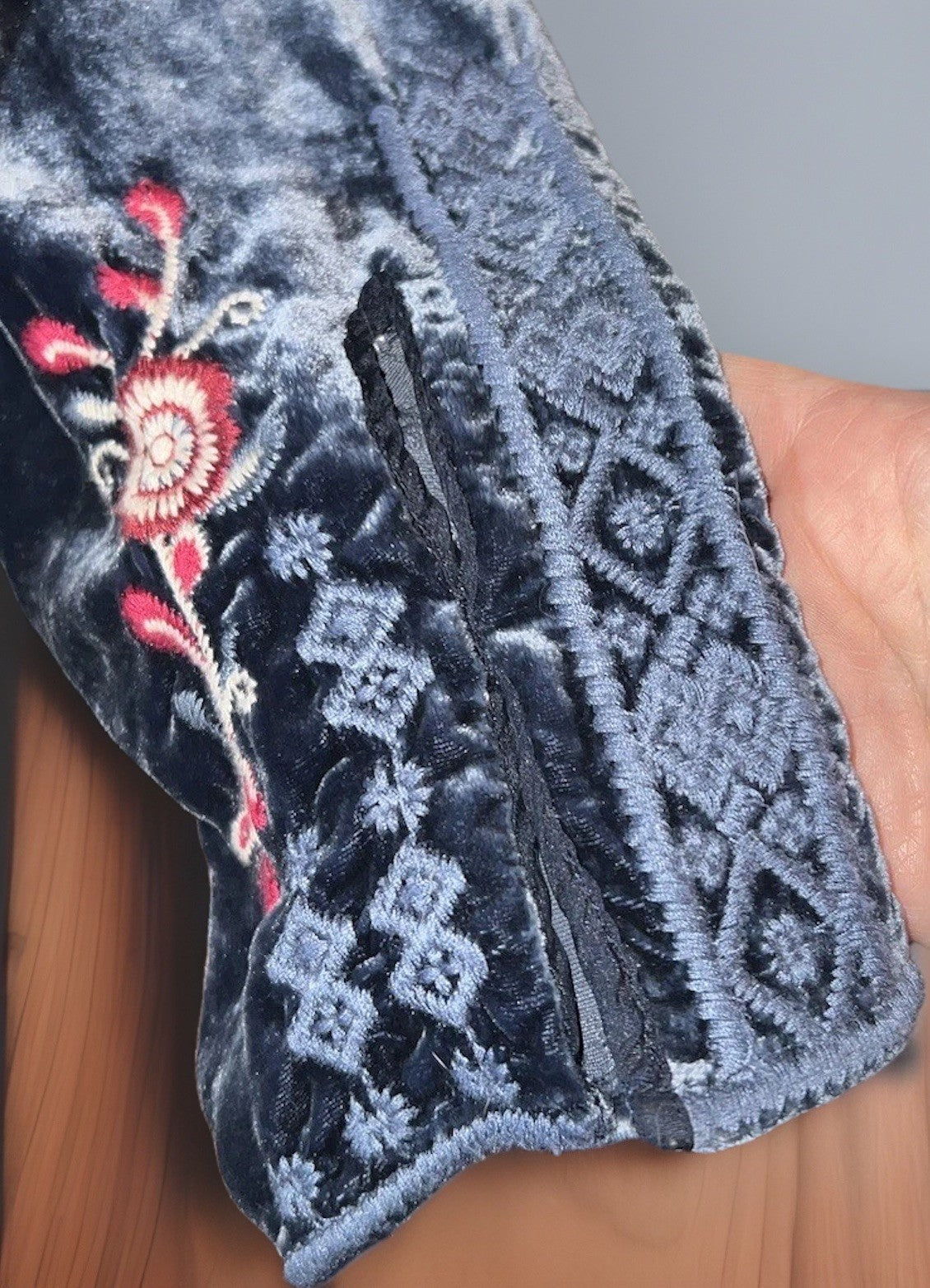 https://i.ebayimg.com/00/s/MTU2NVgxMTMw/z/jDAAAeSwkQ5pVx3i/$_57.JPG
