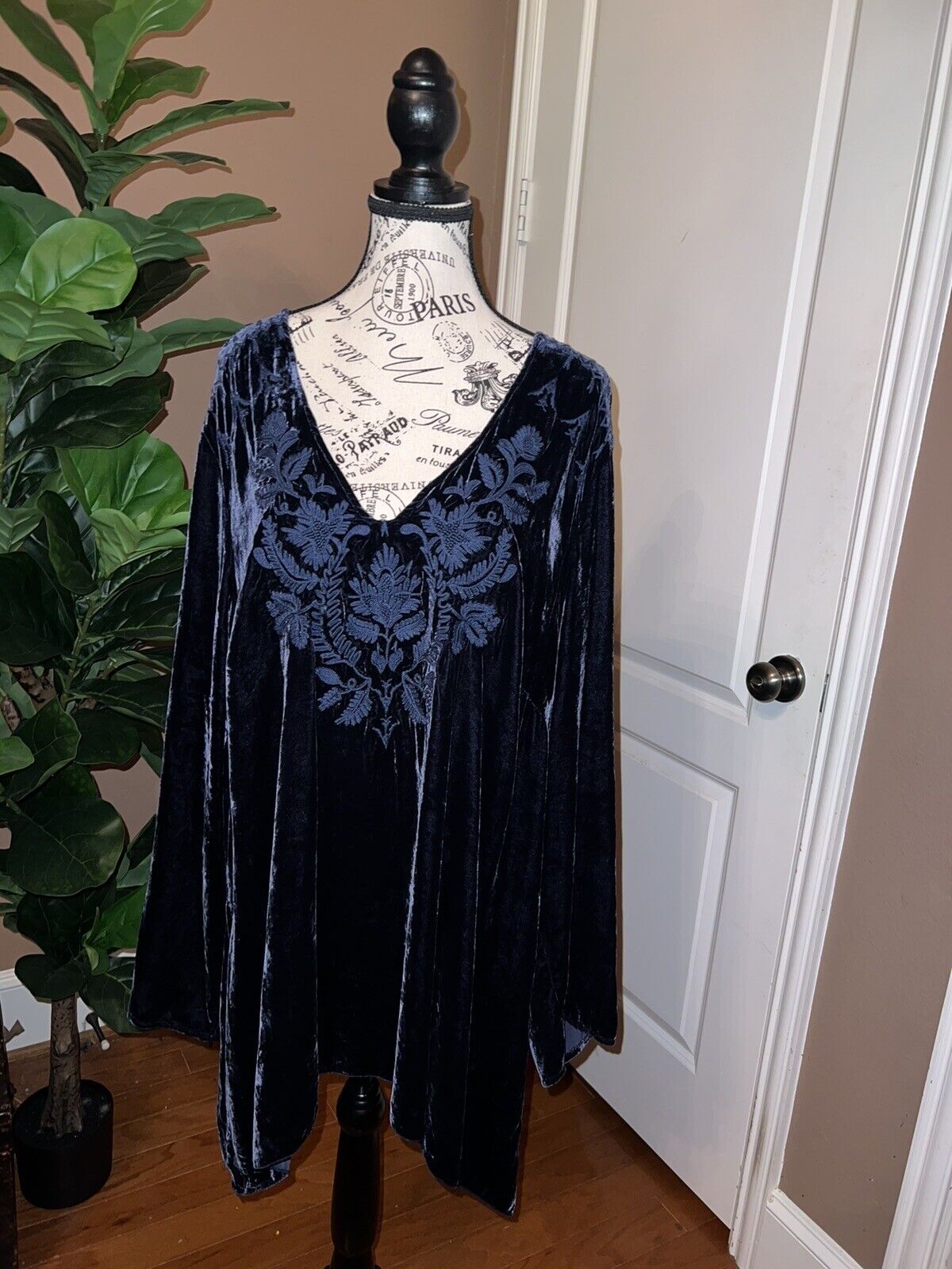 Johnny Was 2X 2XL Midnight Blue Velvet Tunic Top W/ Kimono Sleeves Great Length!