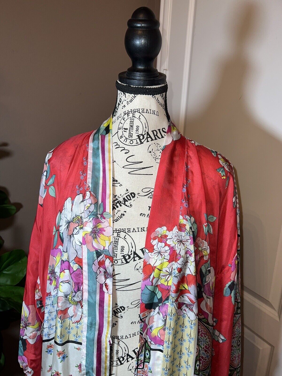 Johnny Was 100% Silk Long Kimono Wrap L Large Spring Floral Duster Robe