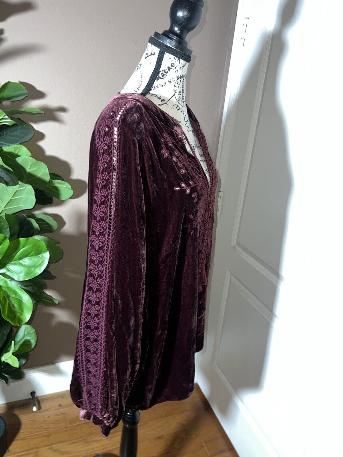 Johnny Was Burgandy Wine Velvet & Embroidered Tunic Top Kimono XL 1X 1XL