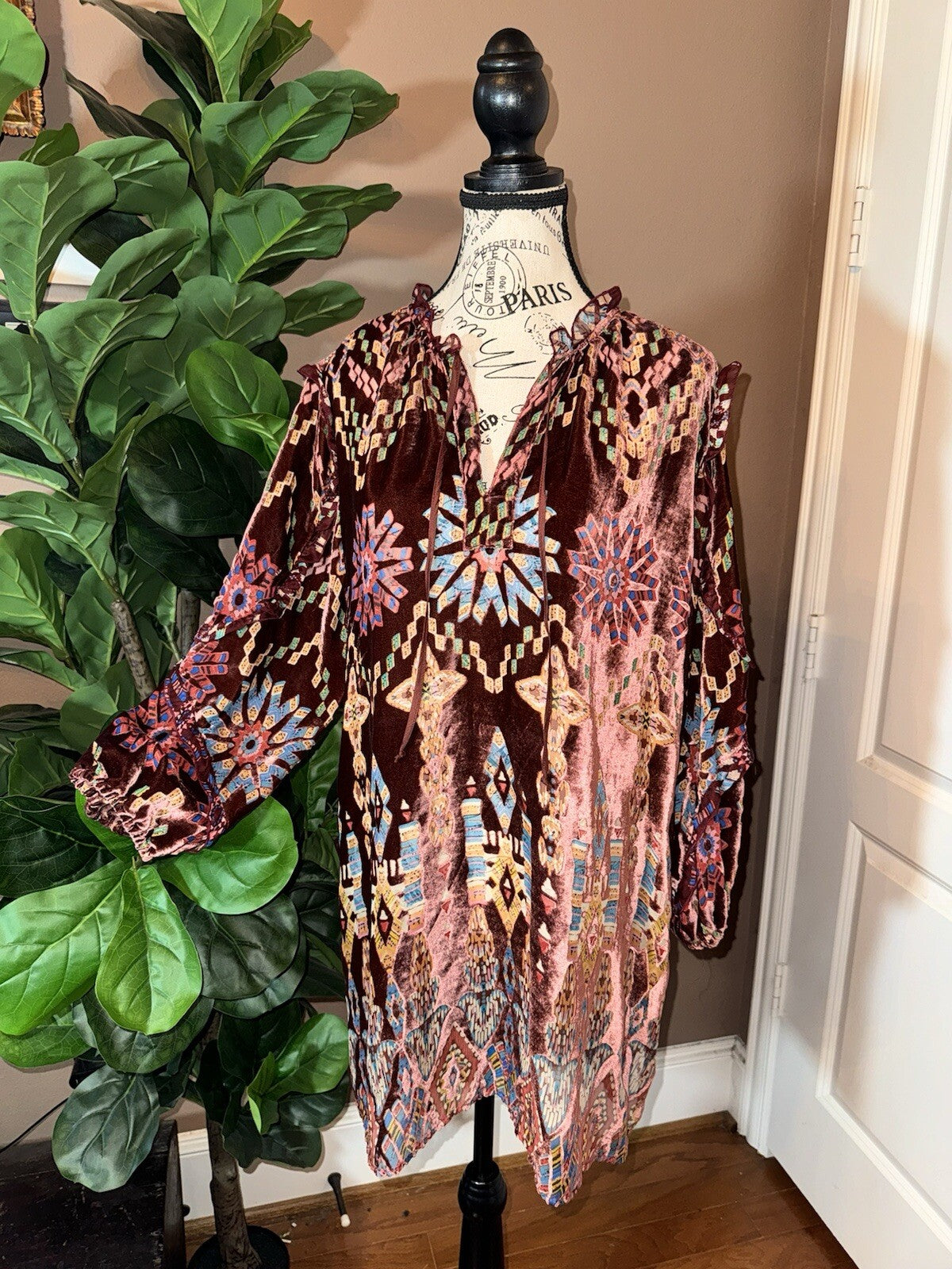 Johnny Was Brick Red Geometric Burnout Velvet Tunic Top L Large Peasant Johnny Was