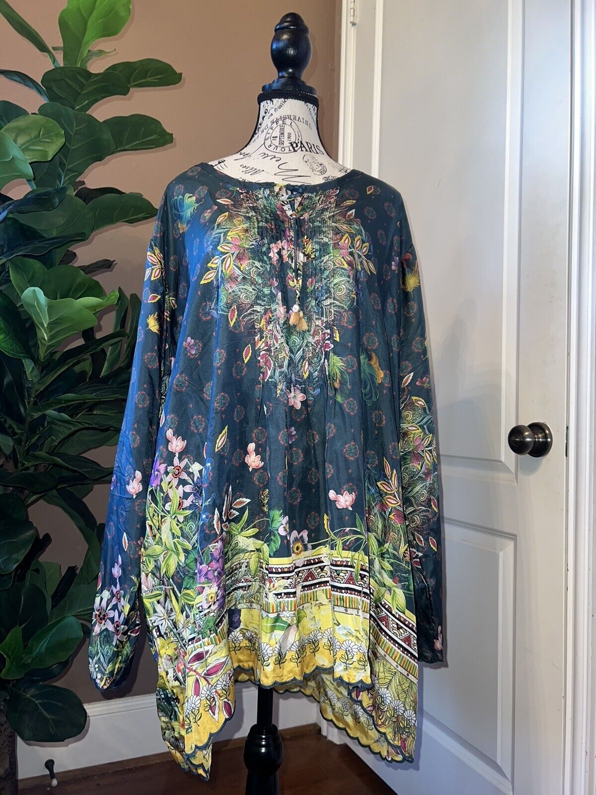 Silk Johnny Was Tunic Top 1X 1XL 100% Silk Soft Flowy Butterflies Flora