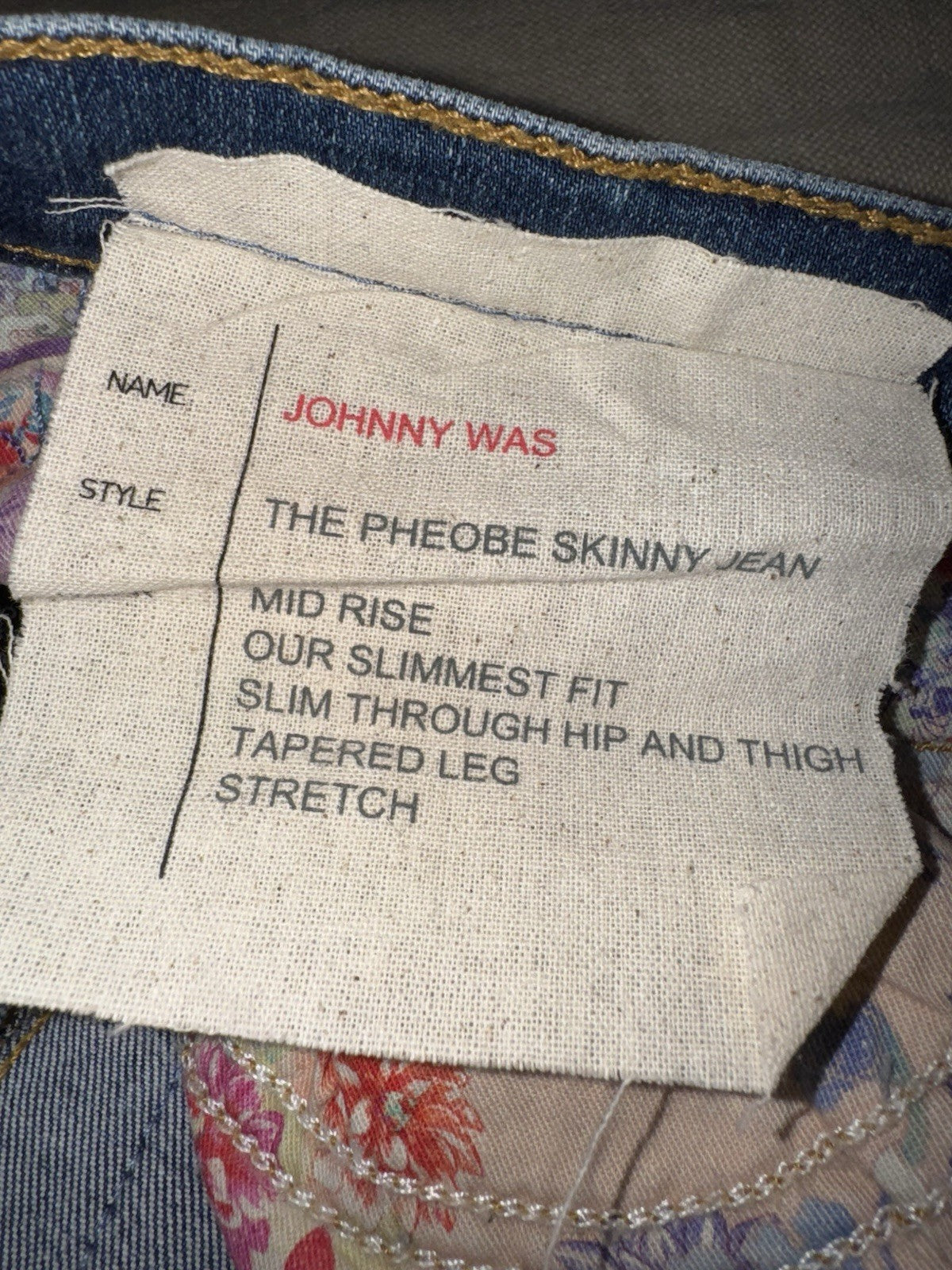 Johnny Was Sz 32 Cropped Skinny Jeans Washed Blue Embroidered Trim Down Leg Johnny Was