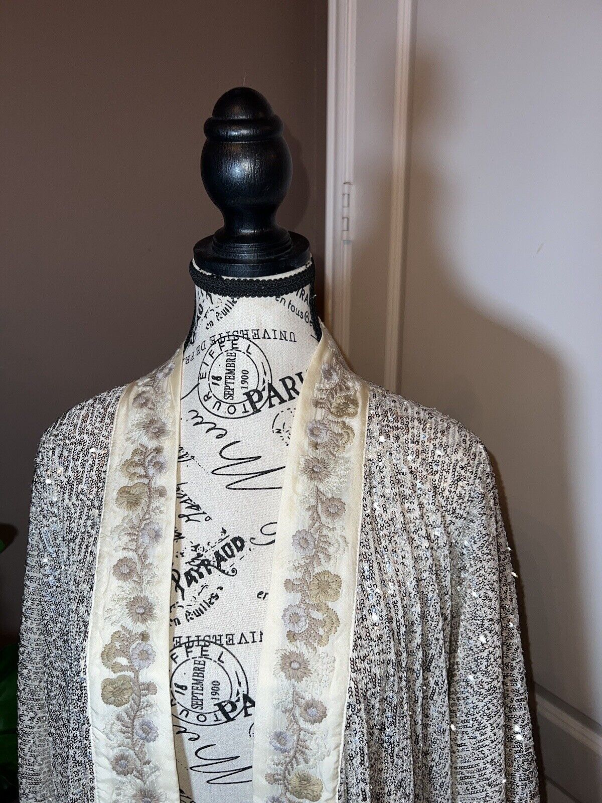 Johnny Was Long Silk & Sequin Ivory KIMONO Duster Wrap PTP-28” OVERSIZED S