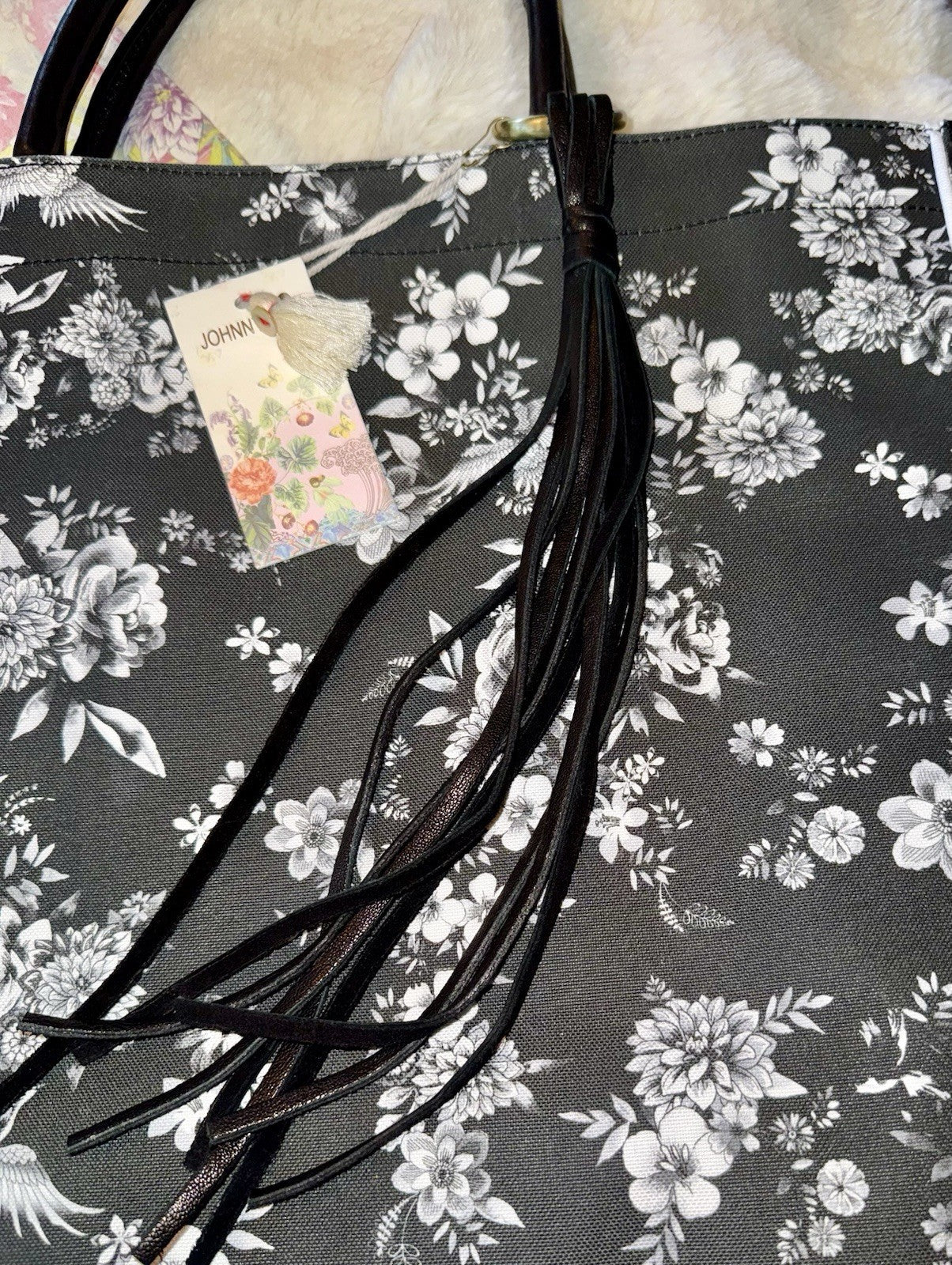 Johnny Was Black & White Coated Canvas Dreamer Bag Purse Tote $428 Retail Johnny Was