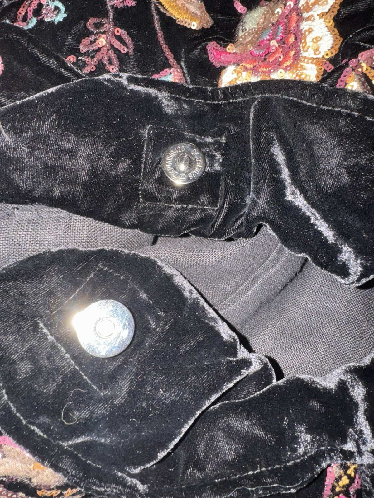 Johnny Was Large Black Velvet & Sequin Hobo Bag Tote Purse Embroidered Crossbody Johnny Was