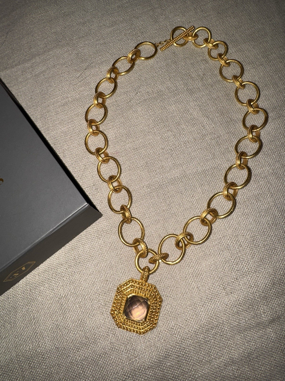 8943994