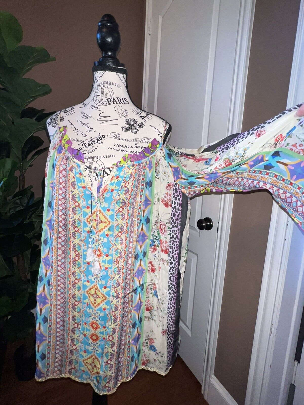 Johnny Was Sz L Silky Cold Shoulder Top With Kimono Sleeves Gorgeous