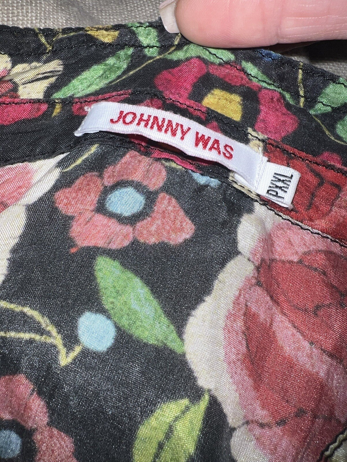 Silk Johnny Was Tunic Top PXXL Petite 100% Silk Soft & Flowy Floral Johnny Was