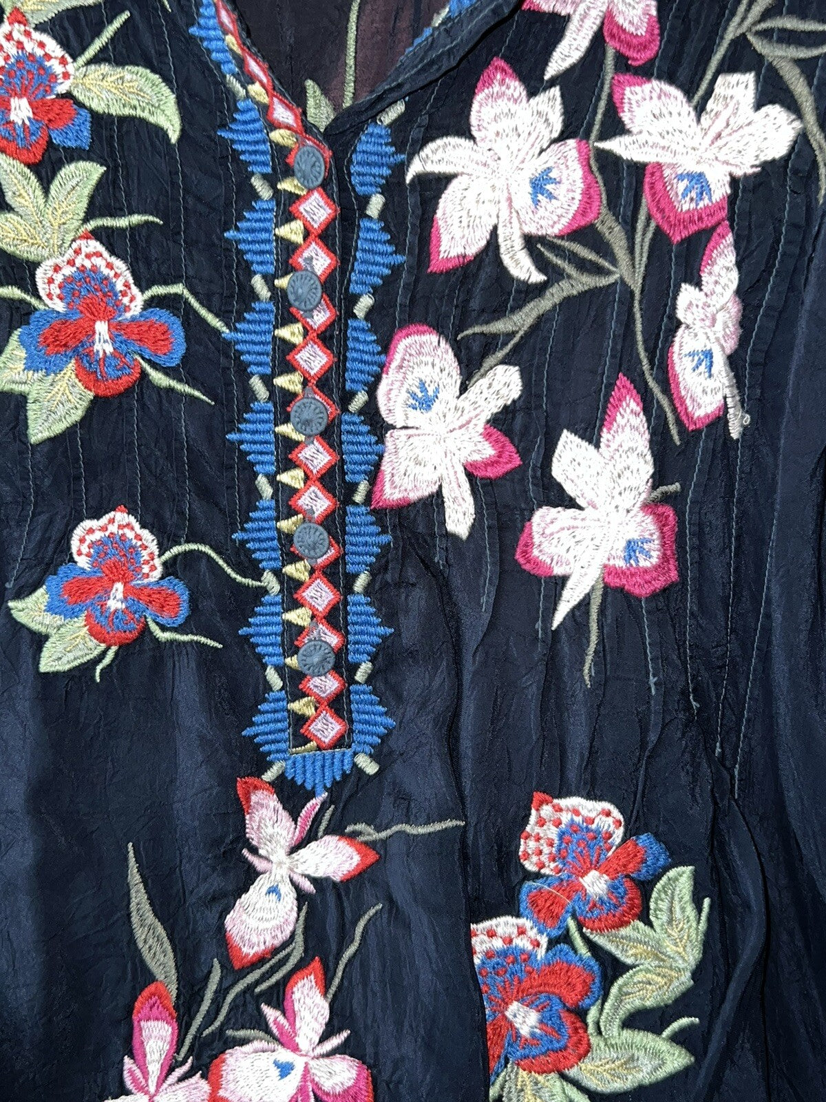 Johnny Was 1X Navy Blue Embroidered Tunic Top Blouse Silky Shirt Lightweight Johnny Was