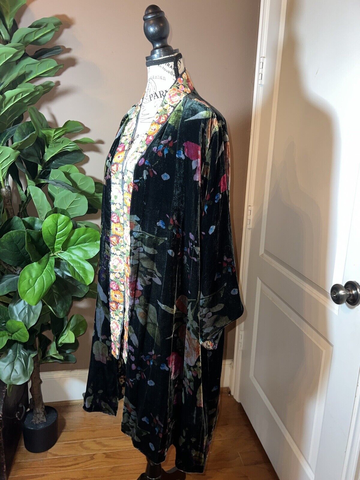 Johnny Was Velvet & Silk Kimono Wrap Sz 1XL 1X XL REVERSIBLE Jewel Tones Floral