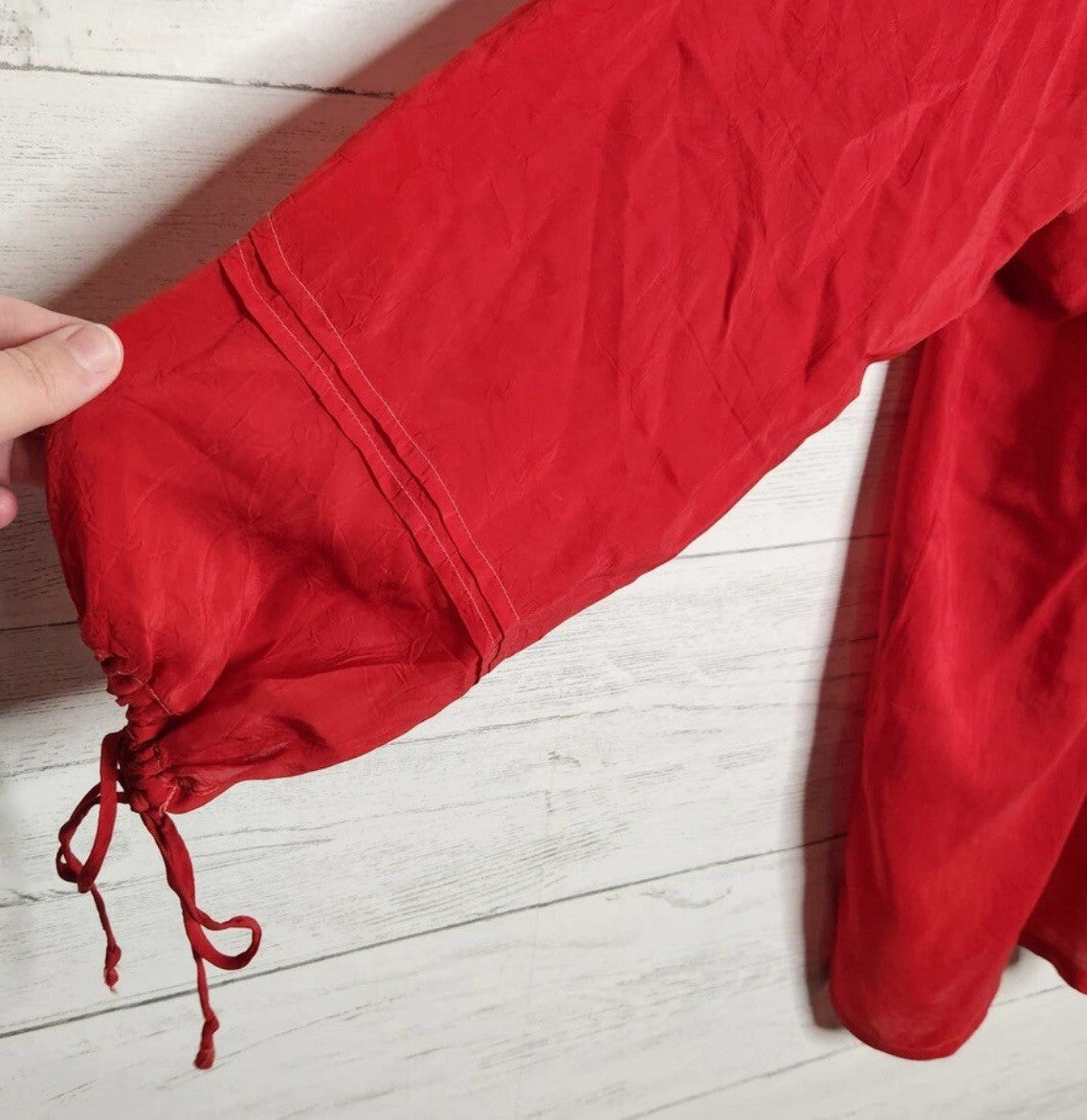 Johnny Was 1X Peasant Top Blouse Red Silky Lightweight Cool Embroidered Tunic Johnny Was