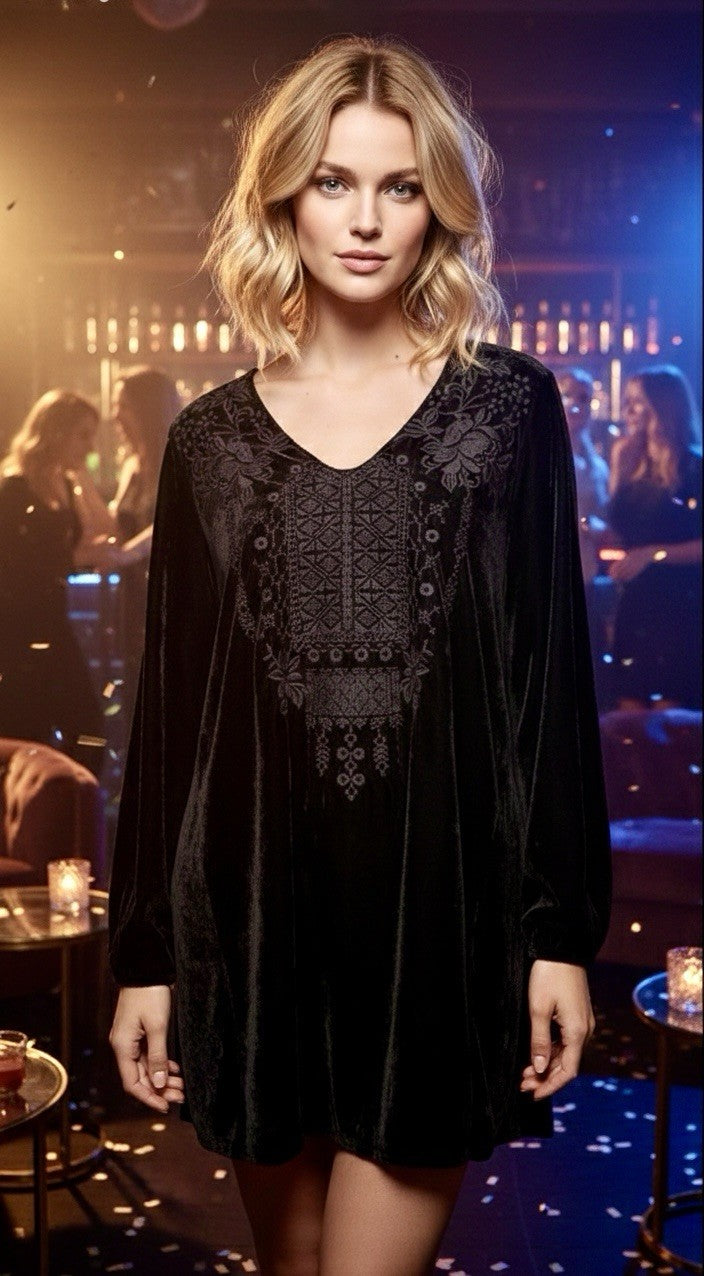 Johnny Was XL Black Velvet Tunic Top Blouse Tonal Embroidery Kimono Sleeves BOHO Johnny Was