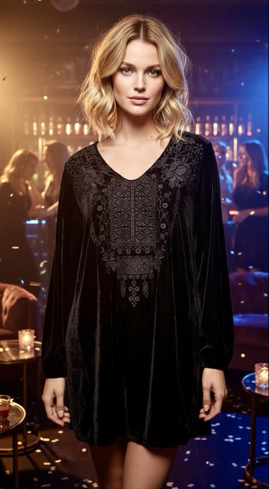 Johnny Was XL Black Velvet Tunic Top Blouse Tonal Embroidery Kimono Sleeves BOHO Johnny Was