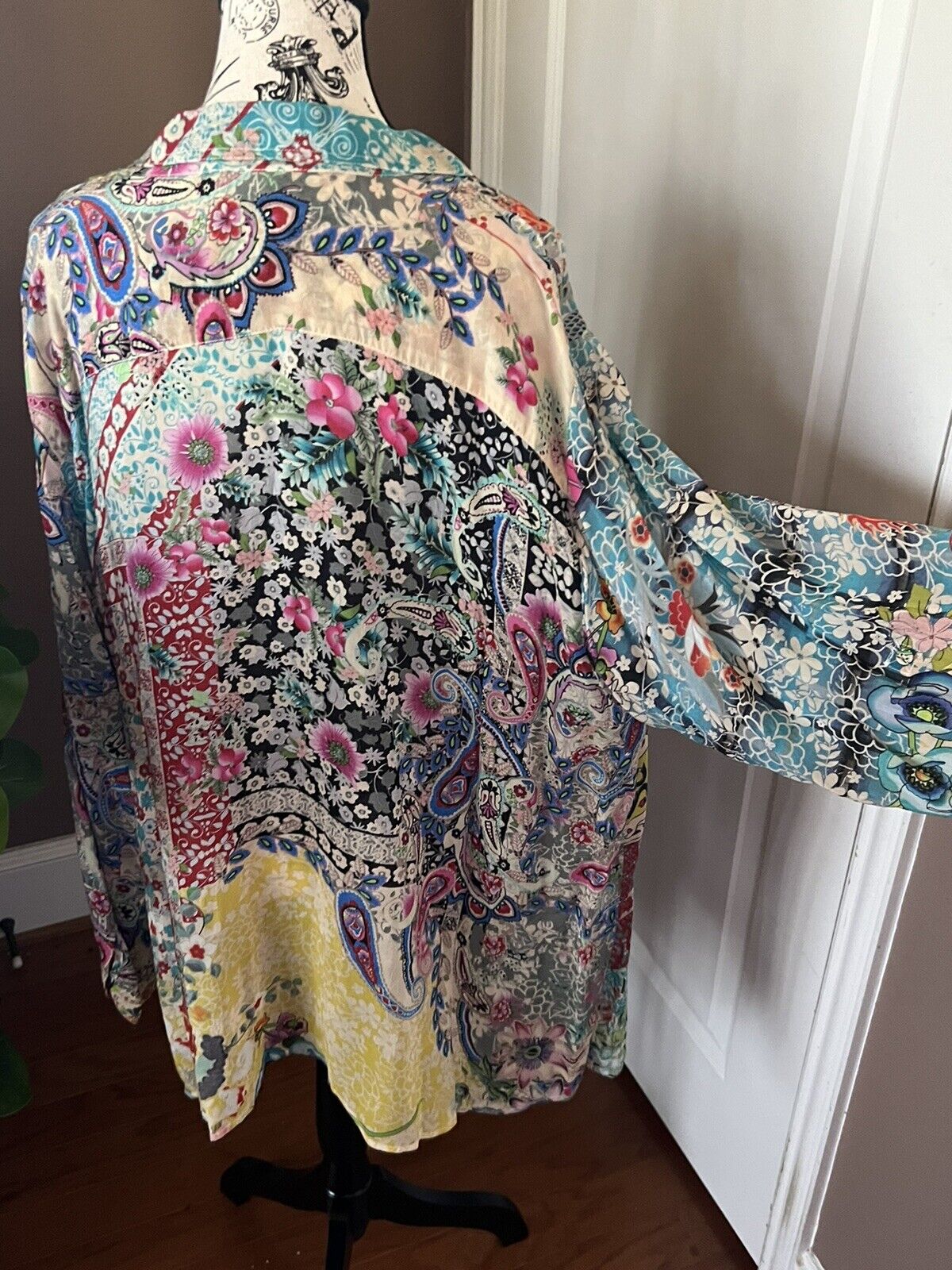 Johnny Was 3X Silky Blouse Top Long Sleeve Shirt Button Up Gorgeous Floral Tunic