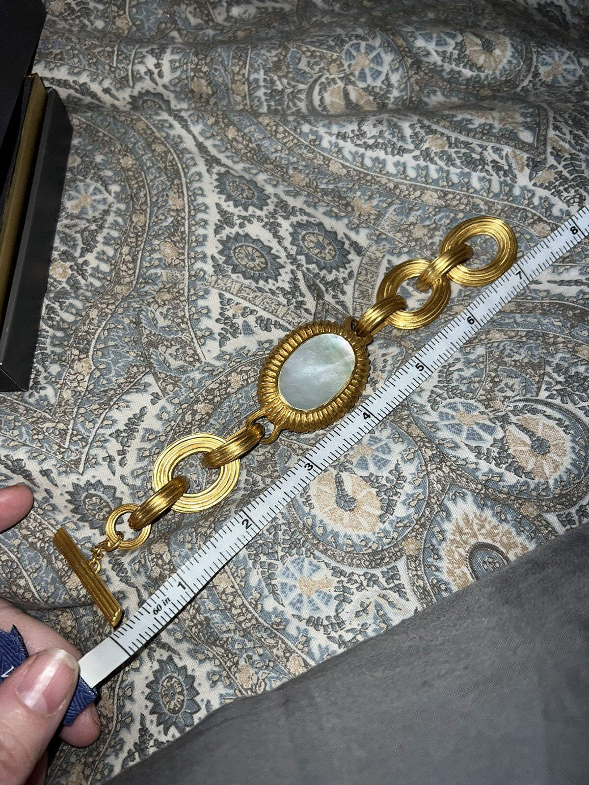 Julie Vos Mother Of Pearl Statement Link Bracelet Toggle Closure Julie Vos