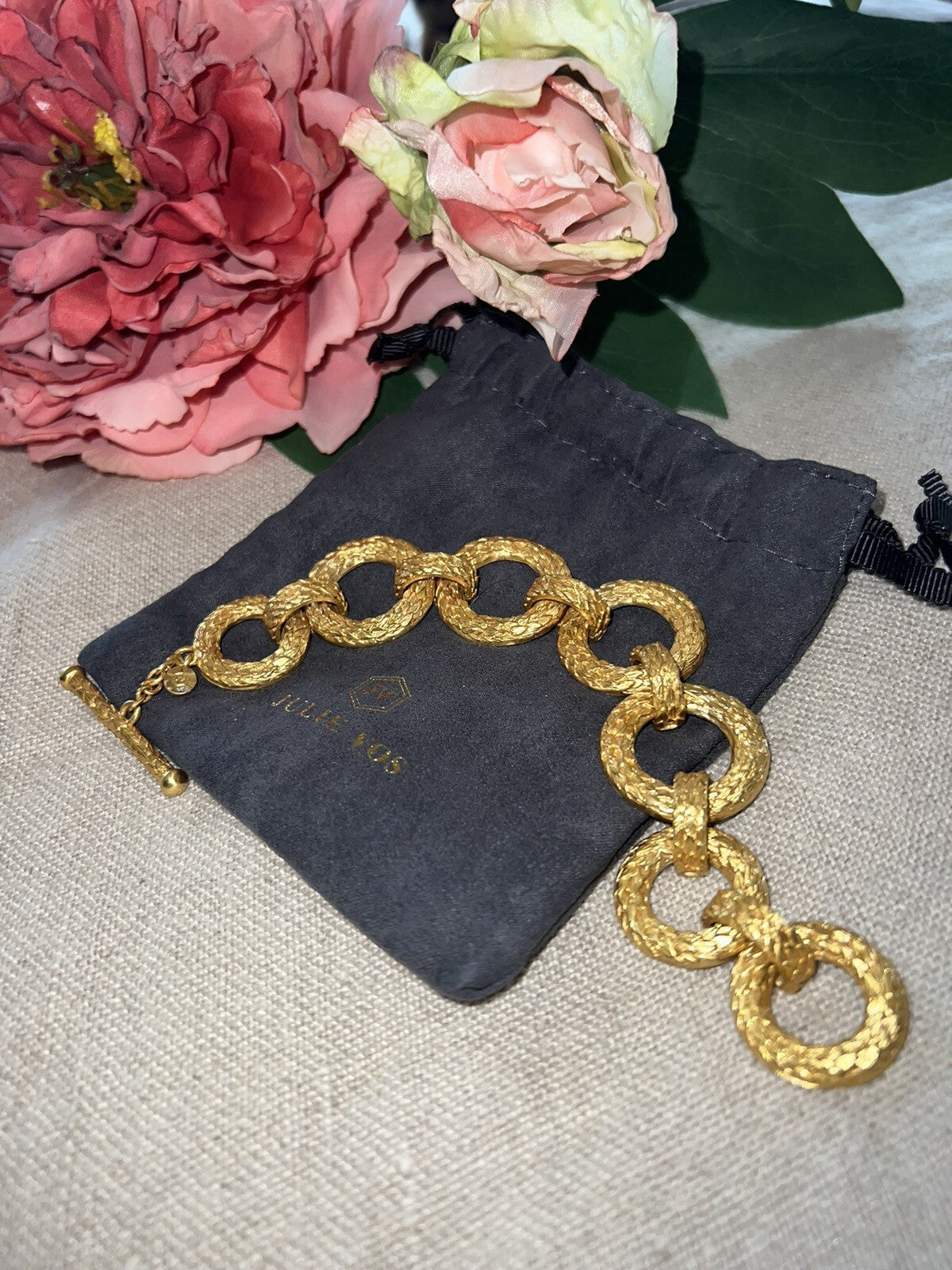 Julie Vos Ivy Leaf 24k Gold Plated 7.75” Toggle Chain Link Bracelet Julie Vos