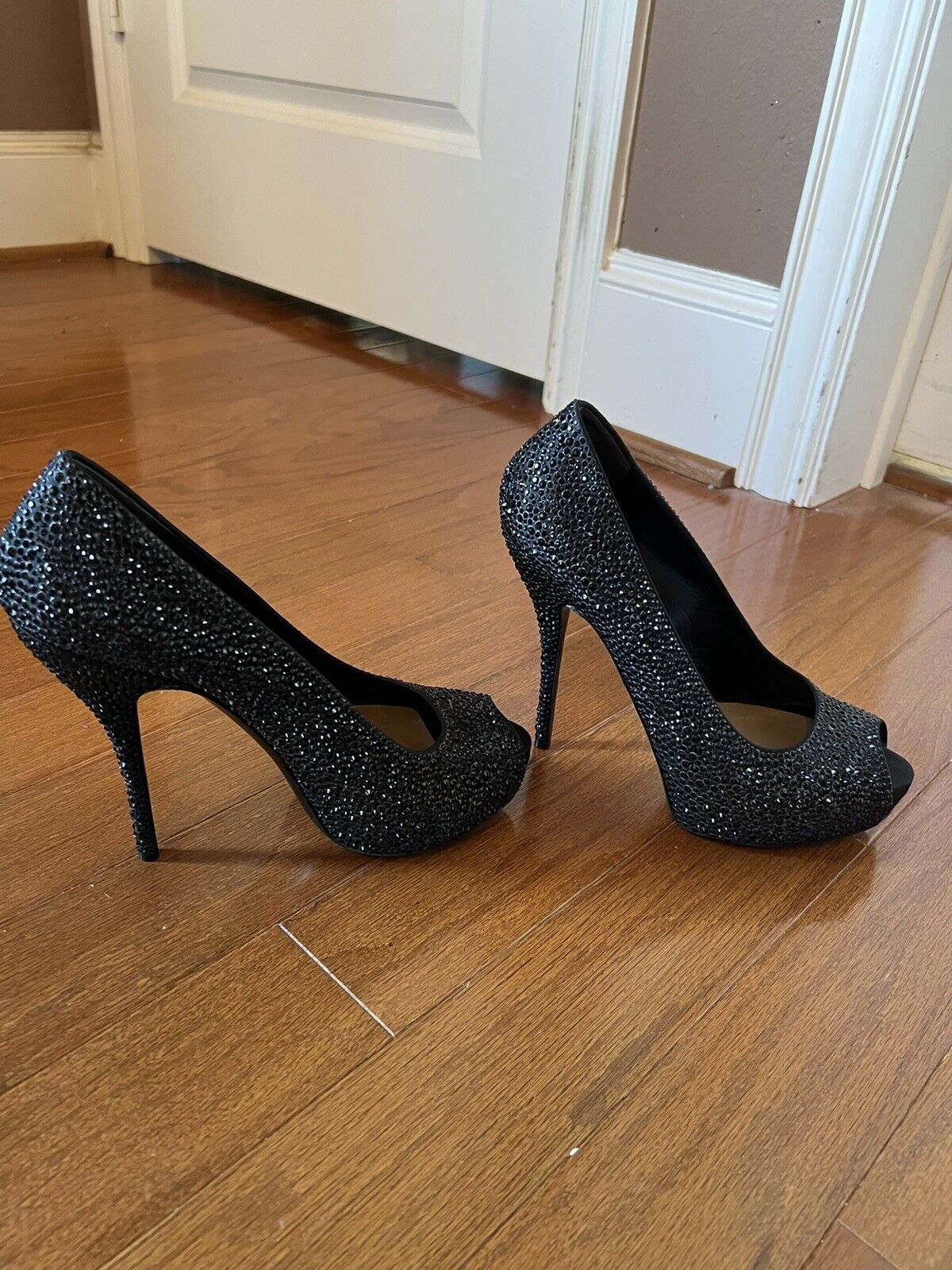 GUCCI Size 9 Black Crystal ETOILE SOFIA Open Toe Heels Pumps Shoes 39 !!!