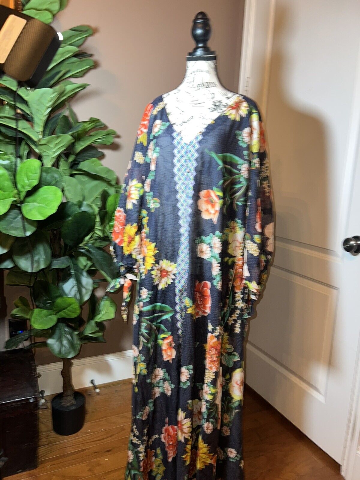 Johnny Was 1XL 1X XL Maxi Dress Cover Up Lightweight Floral Pattern