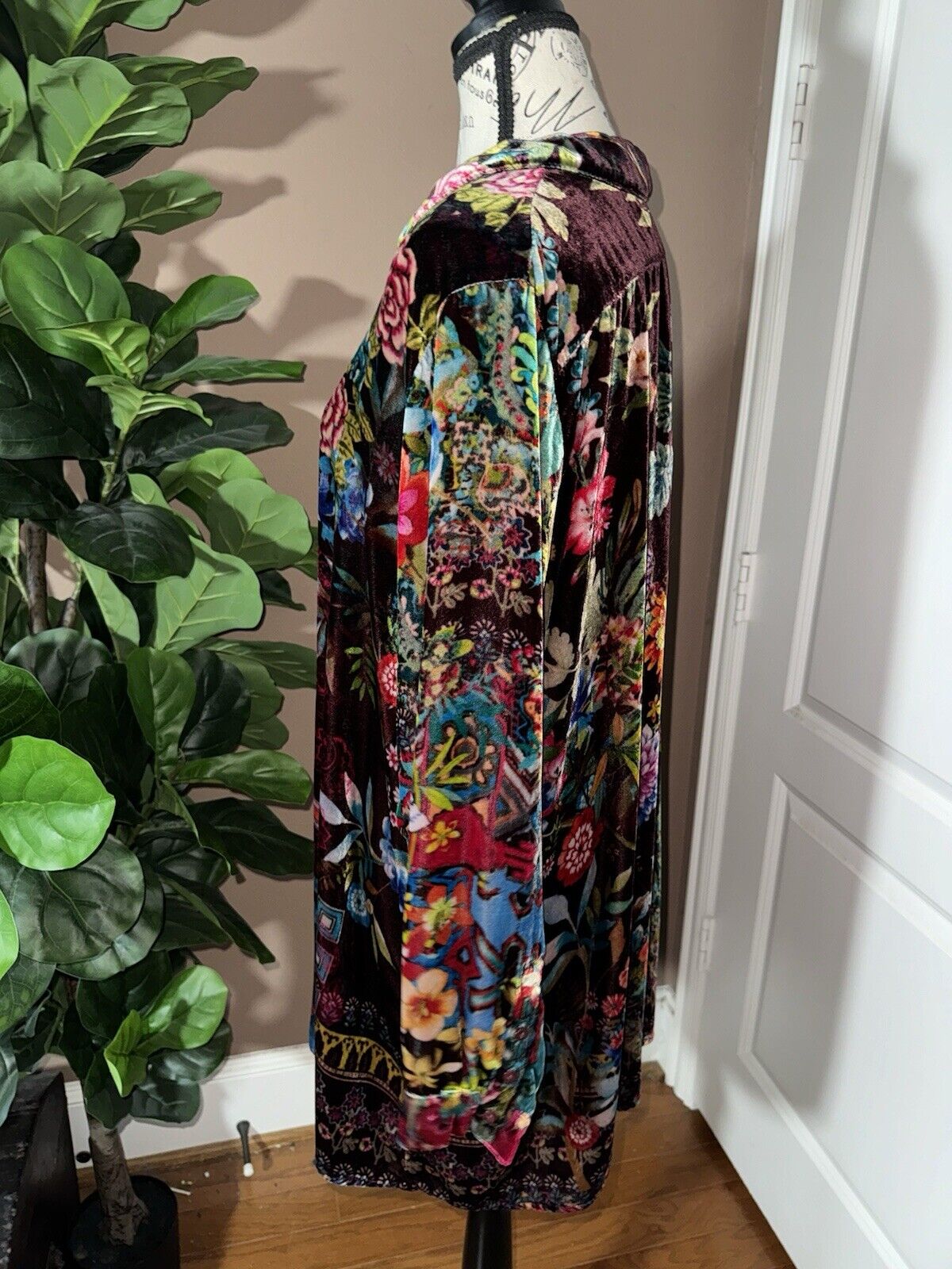 Johnny Was XL Velvet Jewel Tone Kimono Long Sleeve Button Up Shirt Top