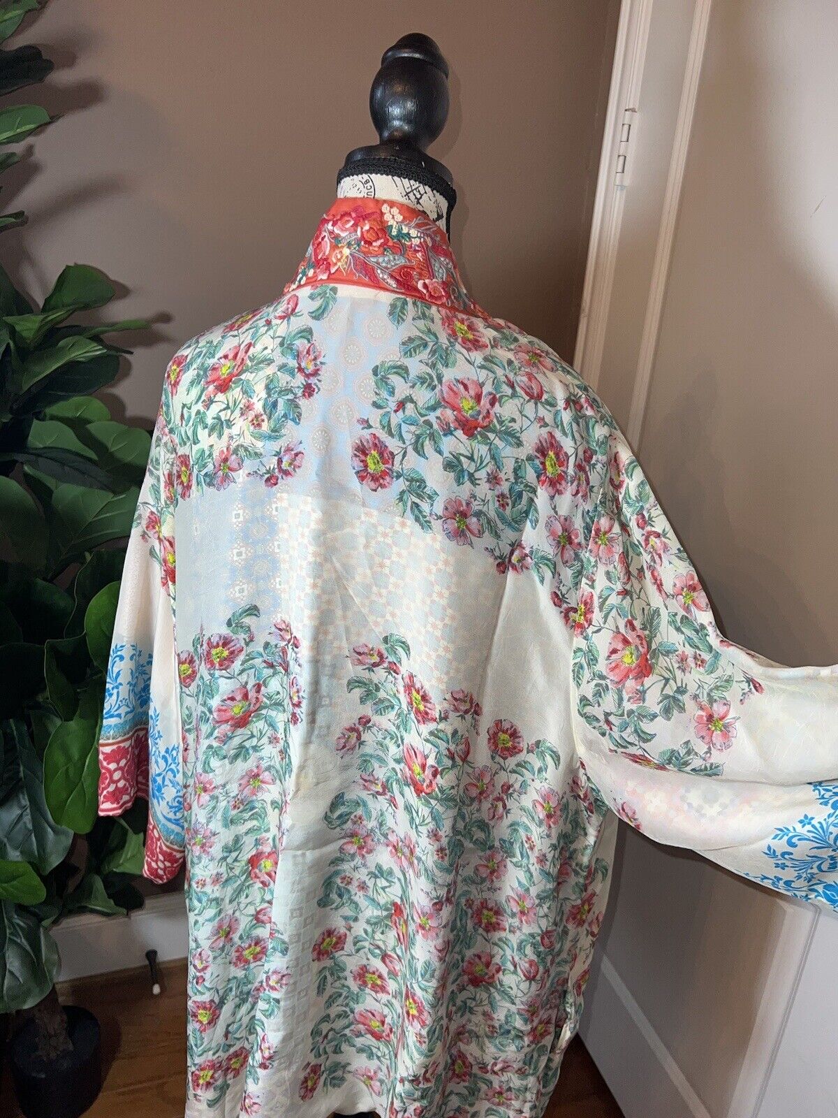 Johnny Was Silk REVERSIBLE Floral Kimono  XL 1X Embroidered & Pockets