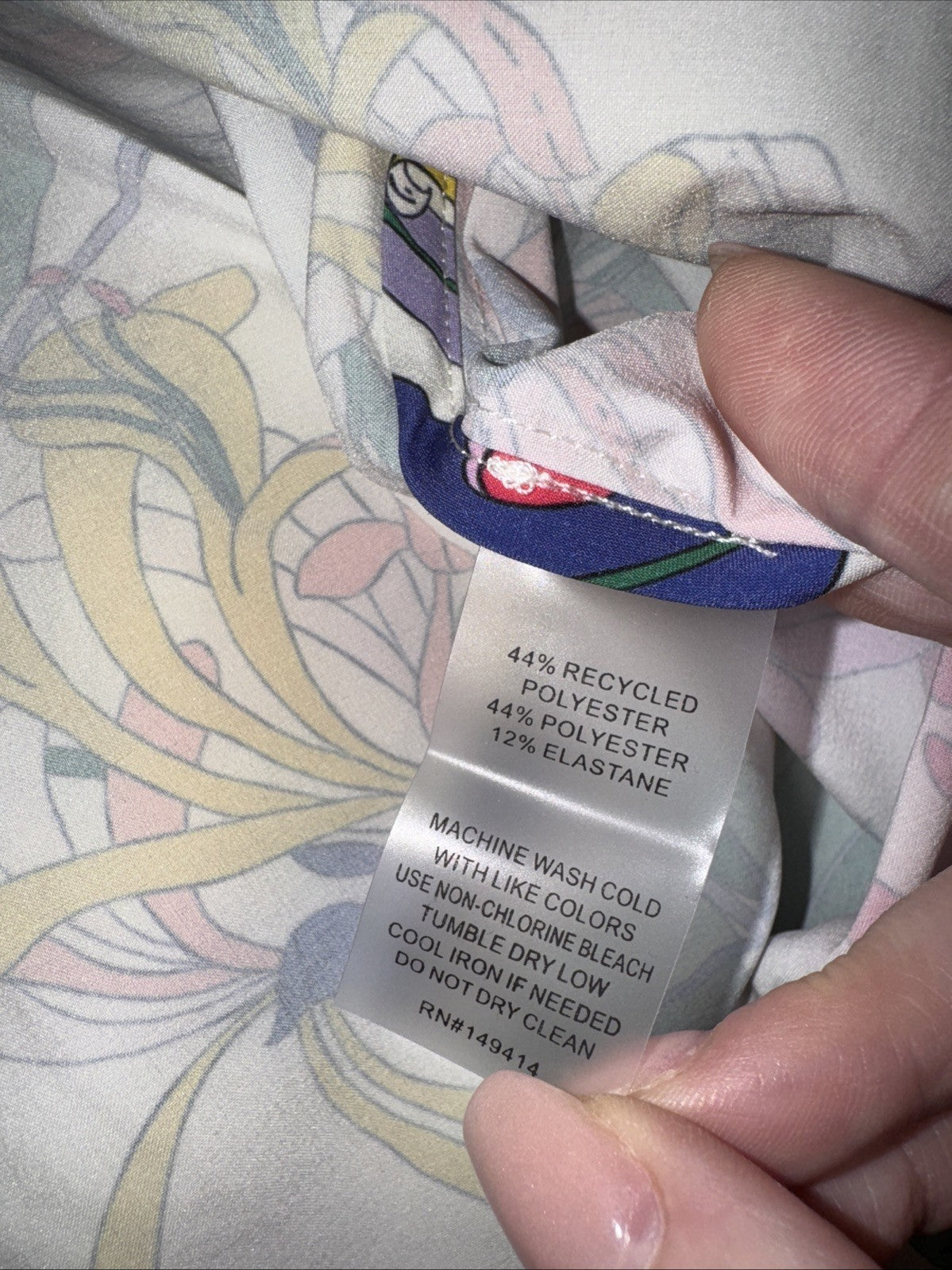 7993373