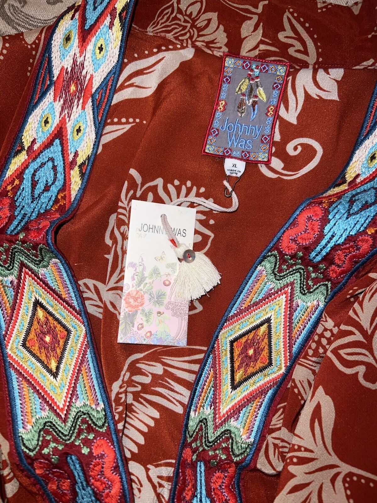 New Johnny Was 100% Silk Kimono XL 1X Embroidered Cinnamon Red W Pockets