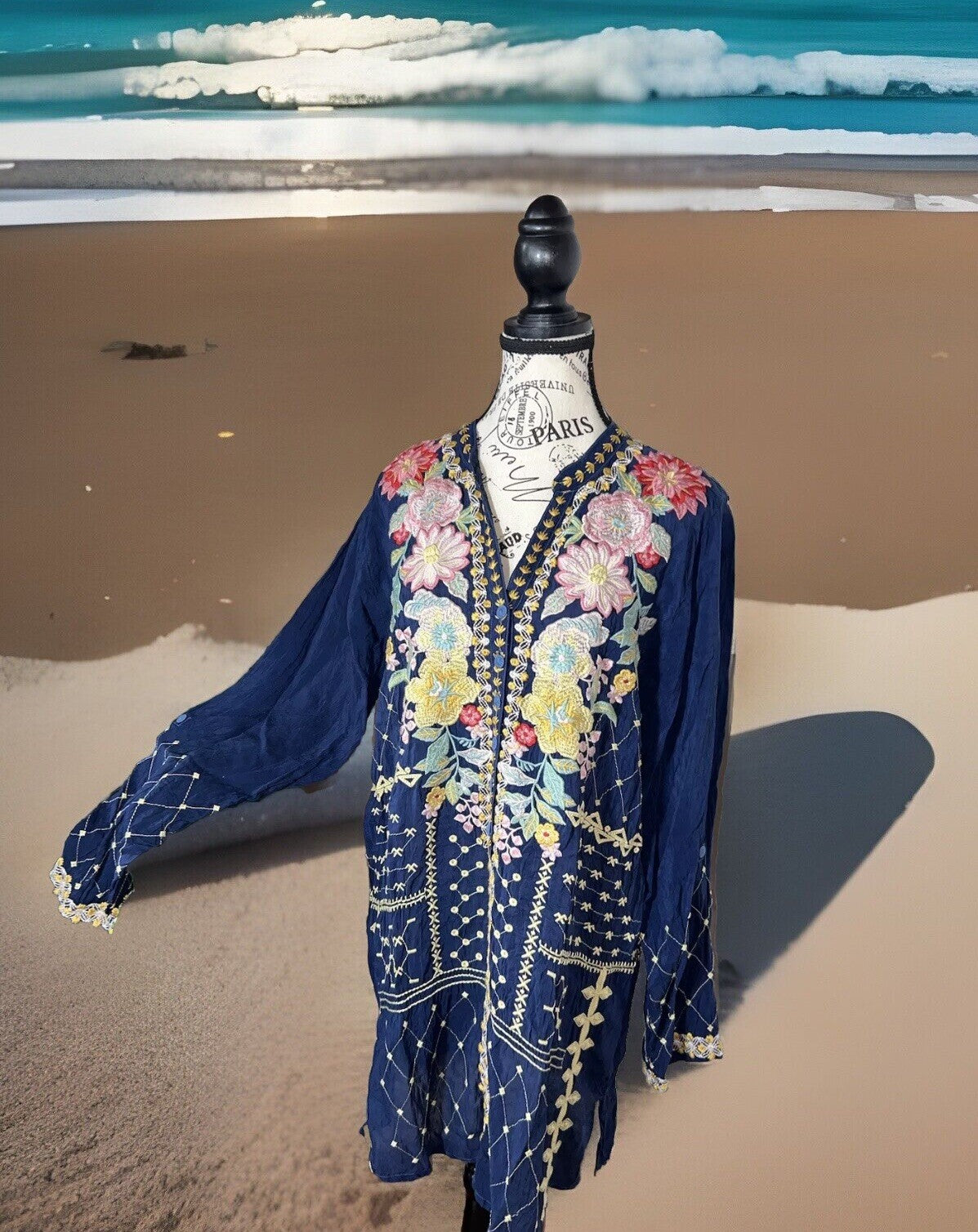 EuC Johnny Was L Large Blue Embroidered Tunic Top Mini Dress Floral RETIRED Johnny Was