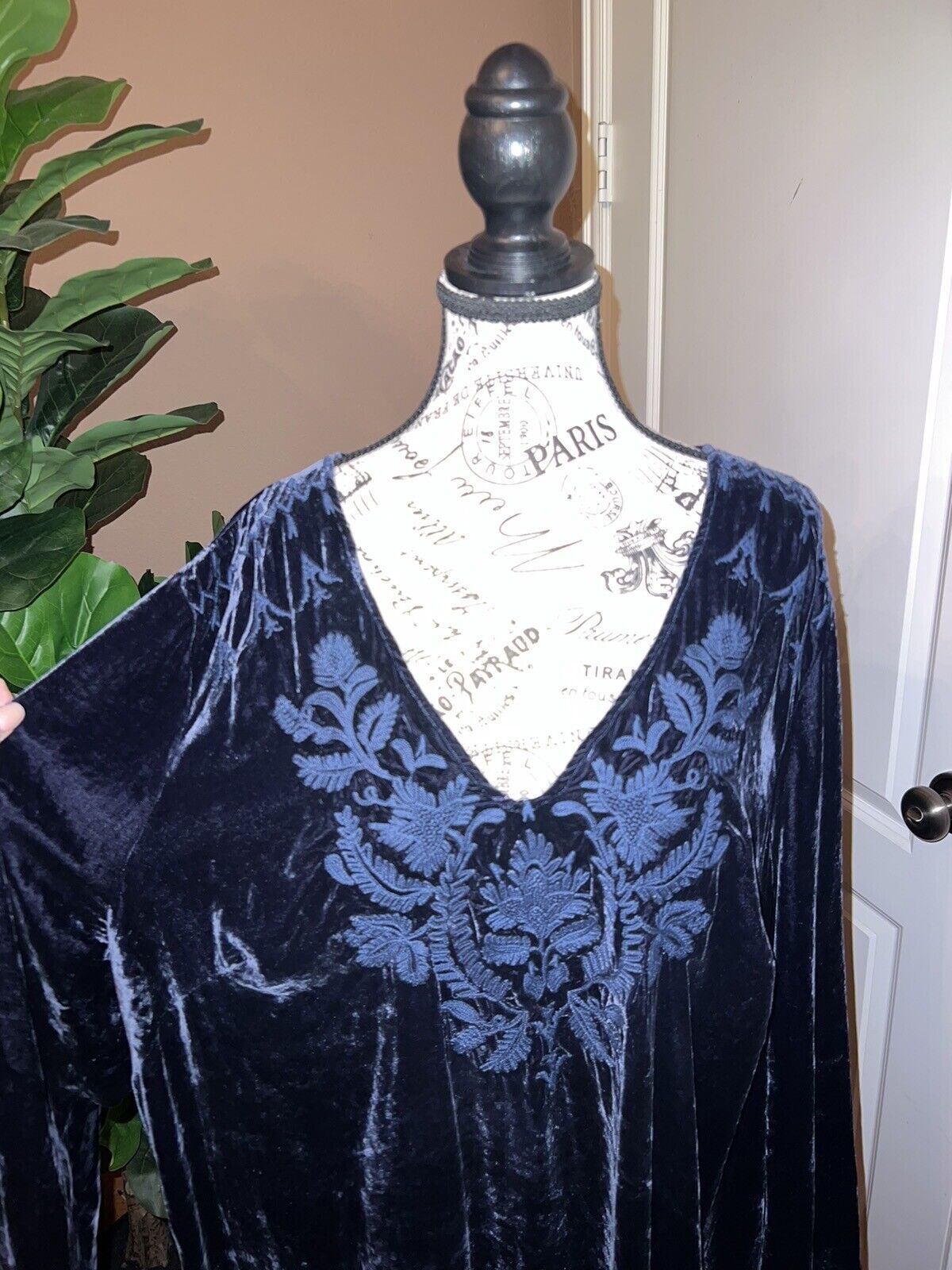 Johnny Was 2X 2XL Midnight Blue Velvet Tunic Top W/ Kimono Sleeves Great Length!