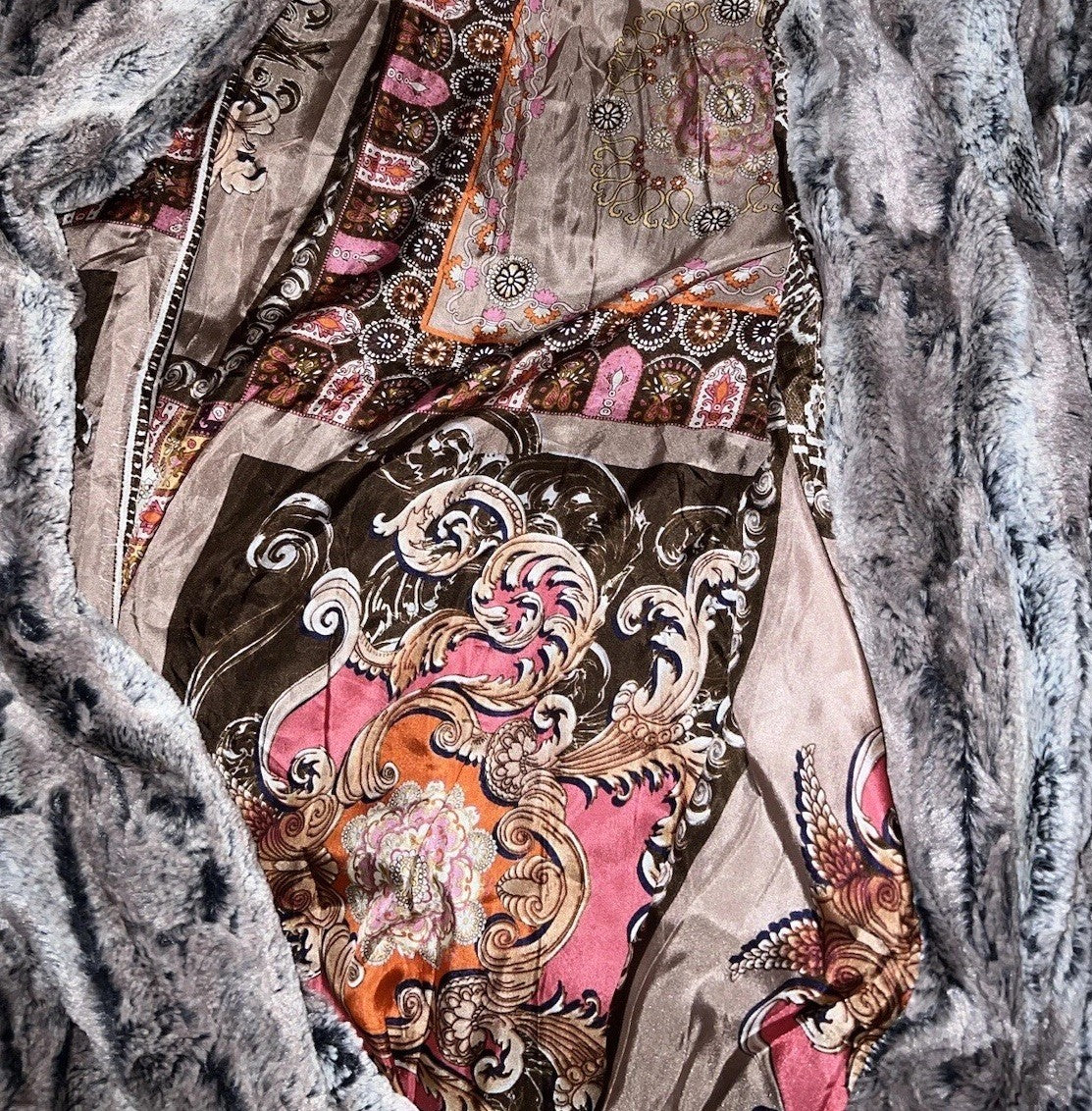 Johnny Was M Foxy Faux Fur Coat Jacket Wrap 100% Silk Lining Pockets Grey Brown Johnny Was