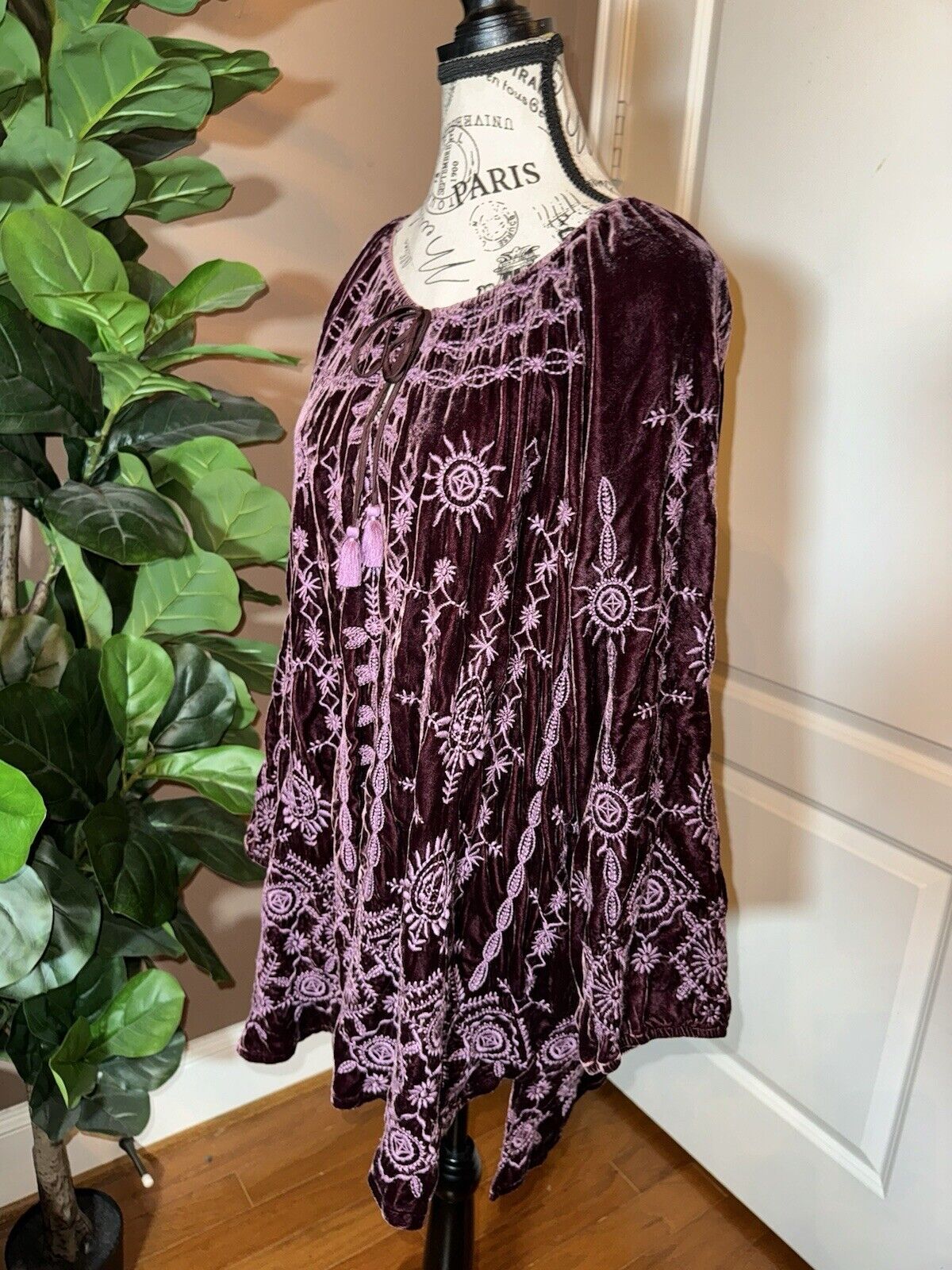 JOHNNY WAS XXL VELVET Eggplant Purple Embroidered Dress Peasant Top Tassels