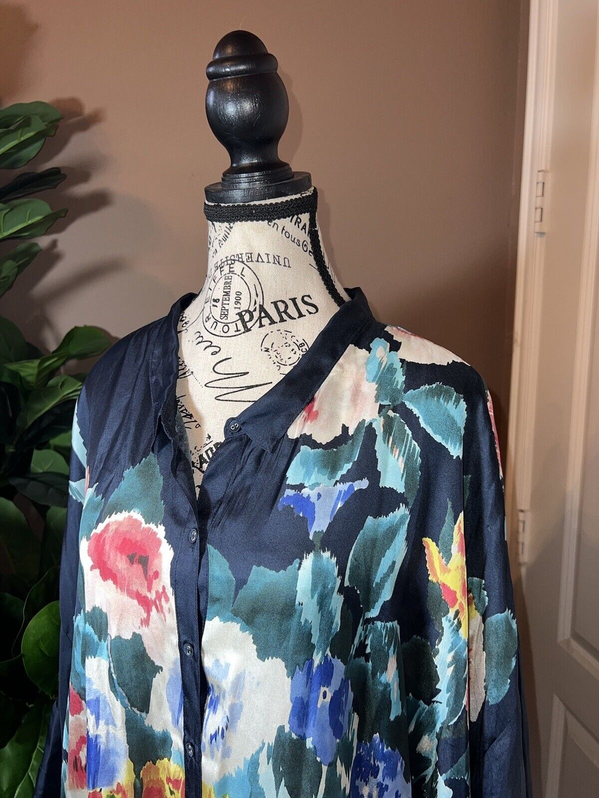 Johnny Was 100% Silk Navy  Floral Tunic Top Kimono 2X 2XL XXL  Watercolor