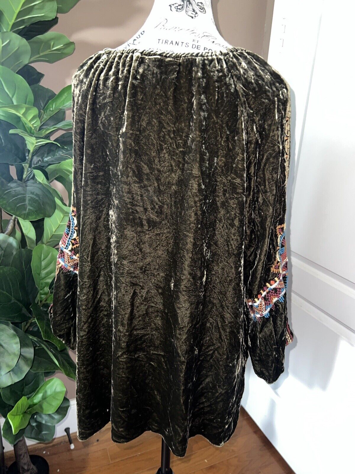 Johnny Was Olive Brown Velvet Heavily Embroidered Tunic Top XL Peasant