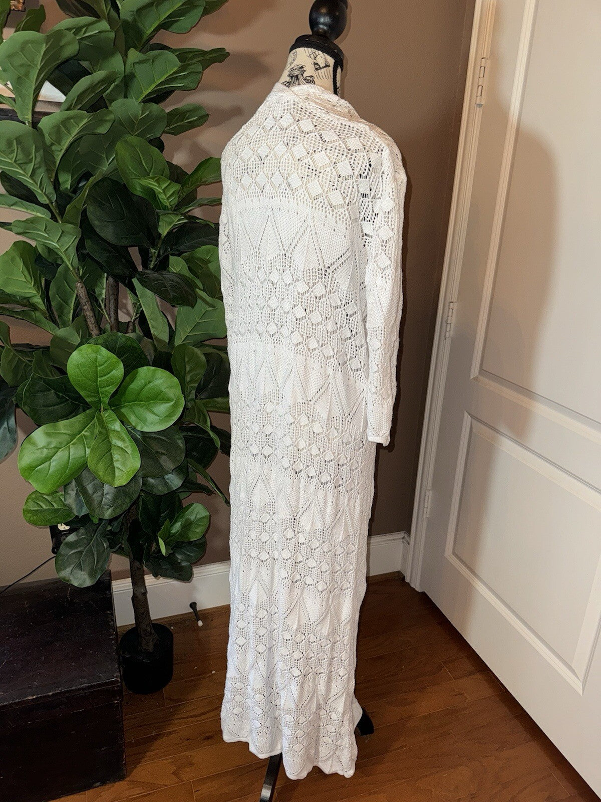 Johnny Was XL 1X White Crochet Long Kimono Duster Cover Up Wrap Lightweight Cool Johnny Was