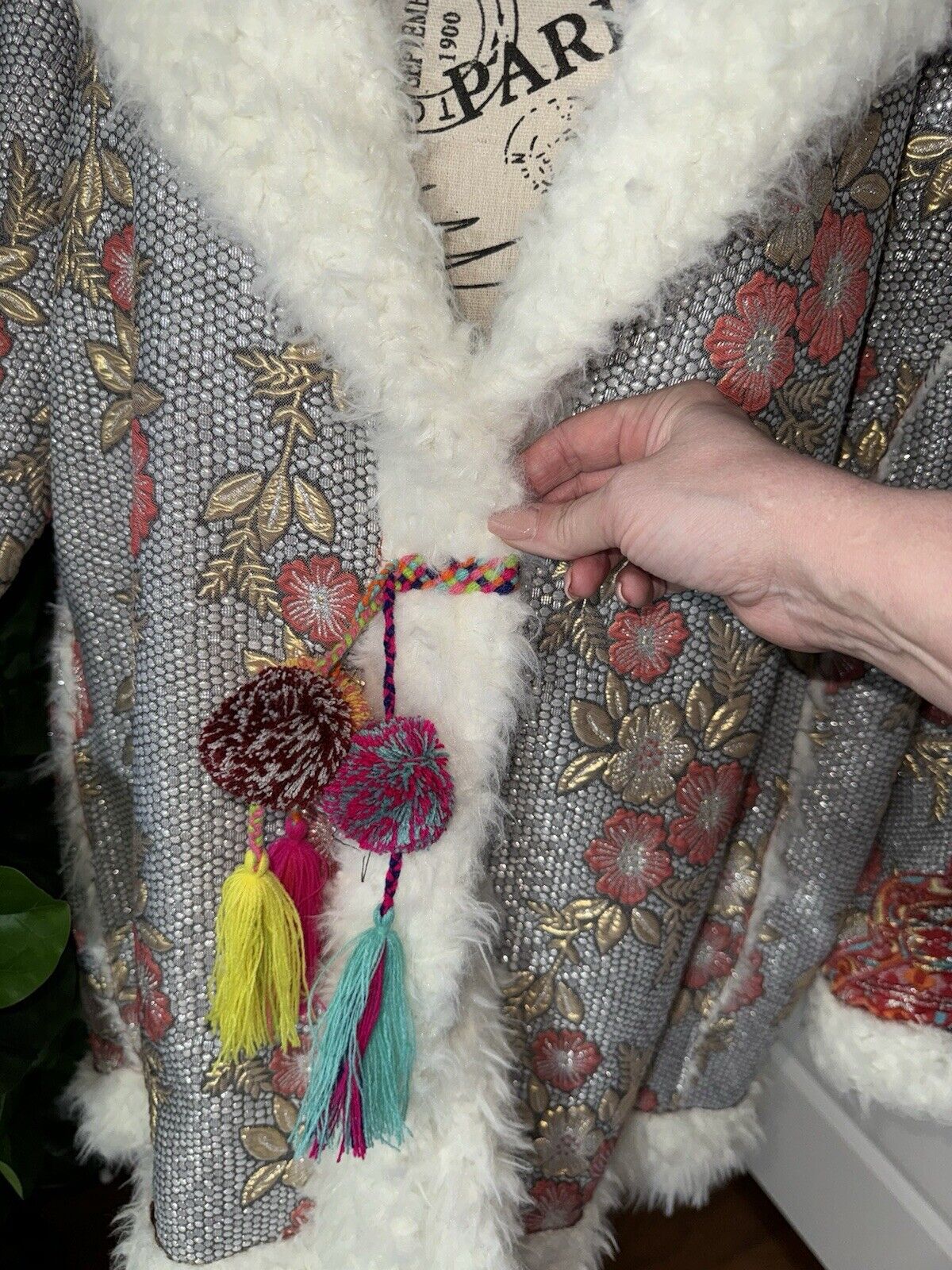 Johnny Was Sherpa Faux Fur & Embroidered 2X Silver Gold Pink Coat Jacket