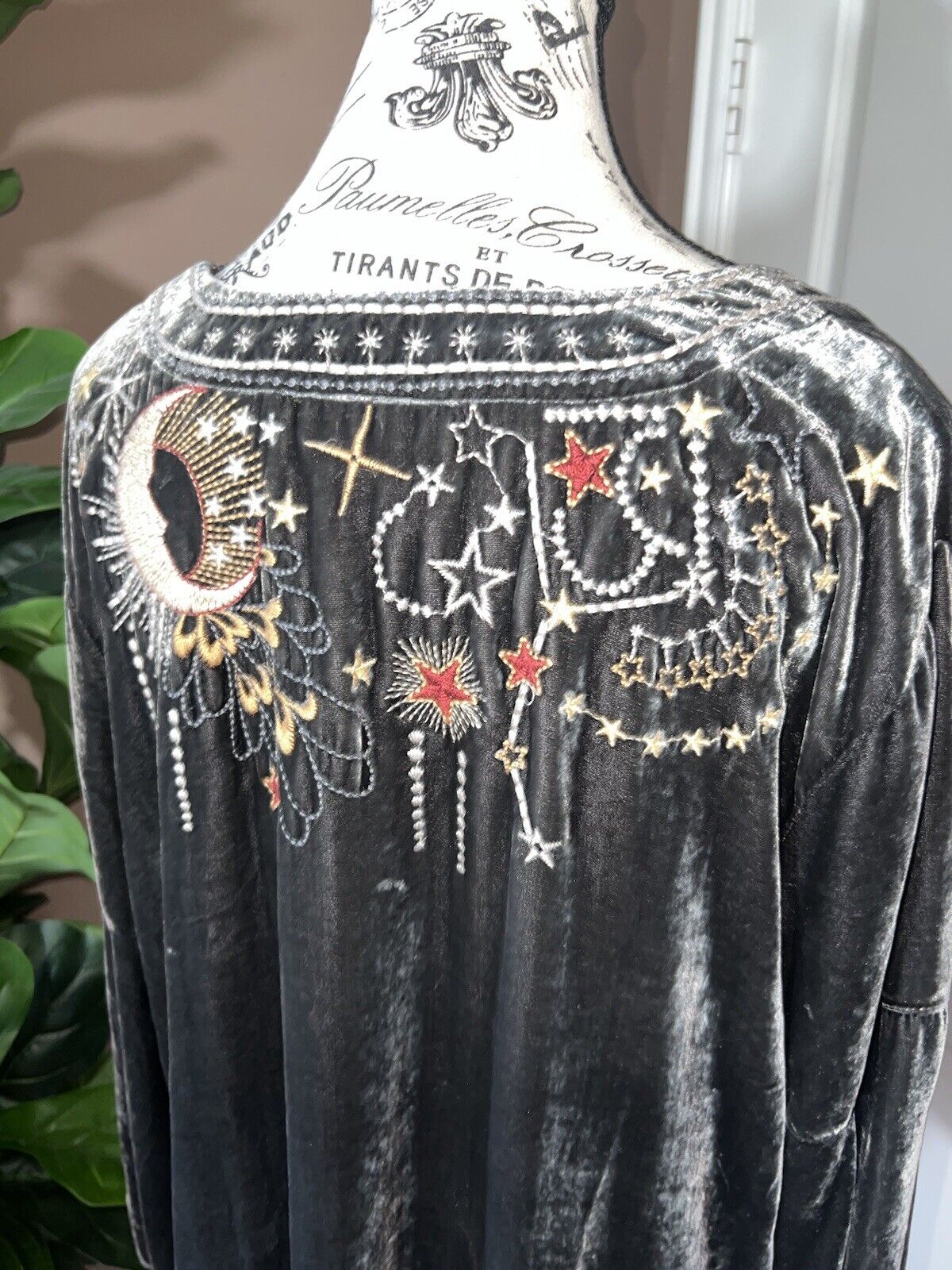 Johnny Was Charcoal Grey Velvet Celestial Embroidered Tunic Top XL Peasant