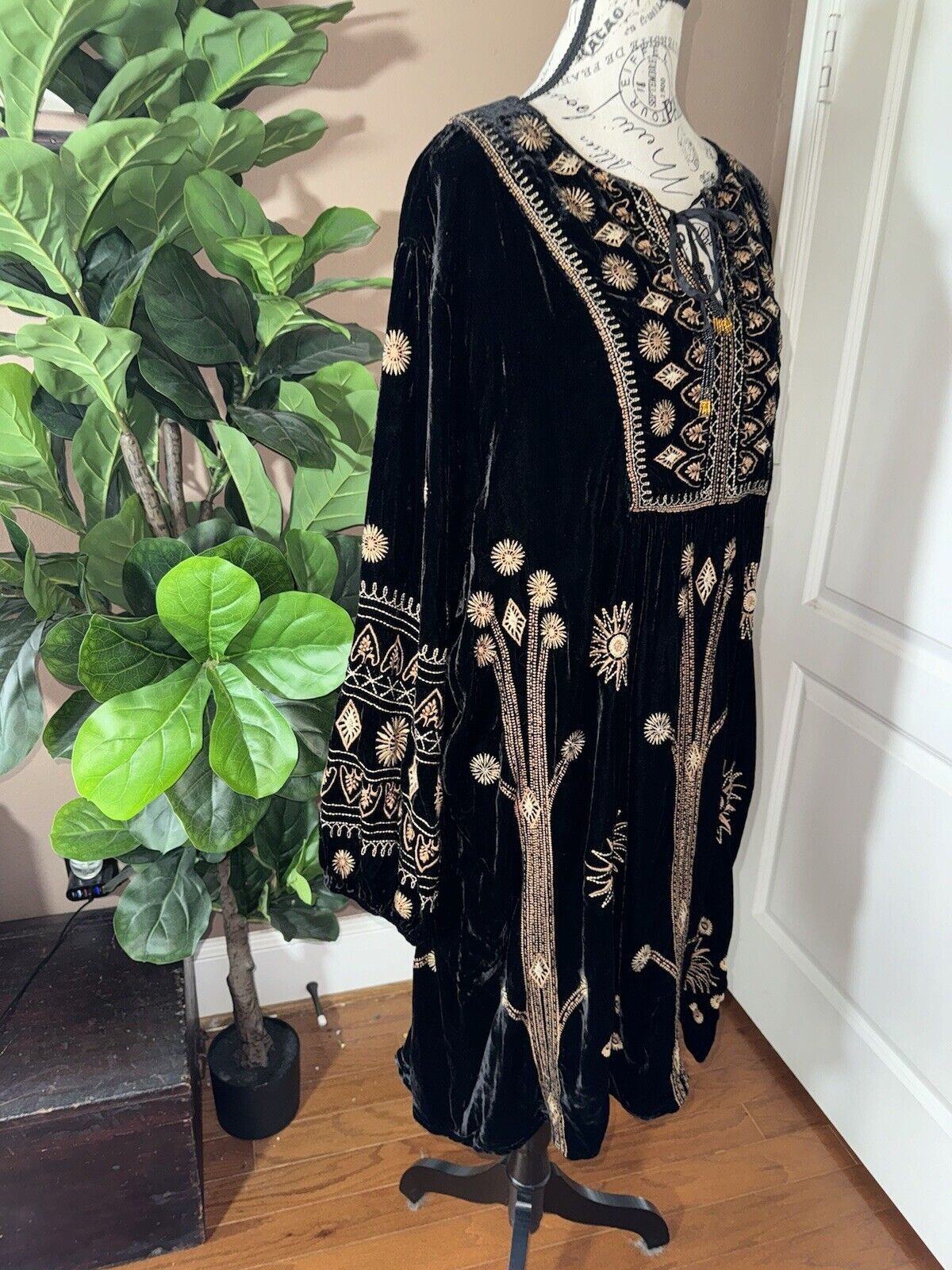 Johnny Was Sz 3X 3XL Black & Gold Velvet Kimono Mini Dress Or Tunic Top