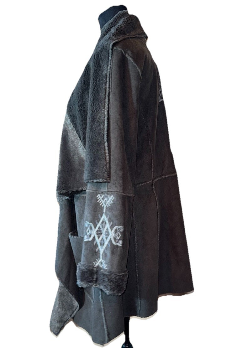 Johnny Was M Black Fuzzy Fur & Faux Suede Coat Jacket Wrap Pockets Western Johnny Was