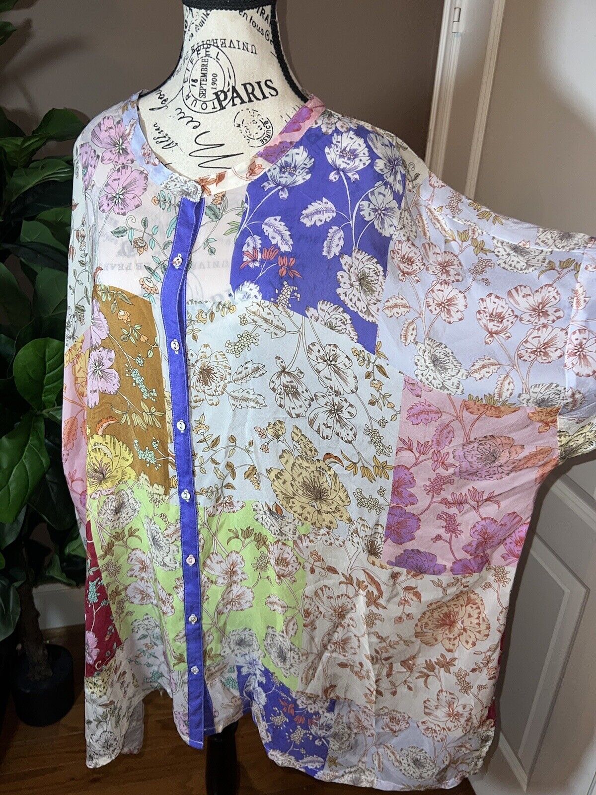 Johnny Was Silky Tunic Top Sz XL 1X Floral Patchwork Button Up  SUMMER