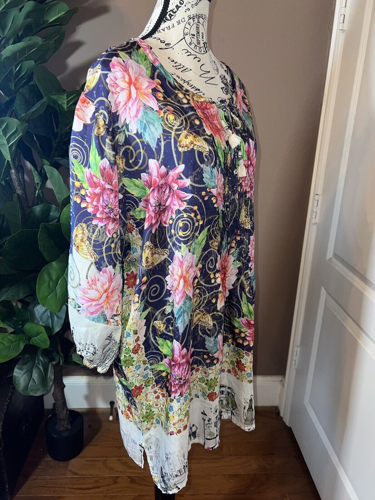 Johnny Was 100% Silk Tunic Top Tassels Jewel Tone XL 1X 1XL Floral &City