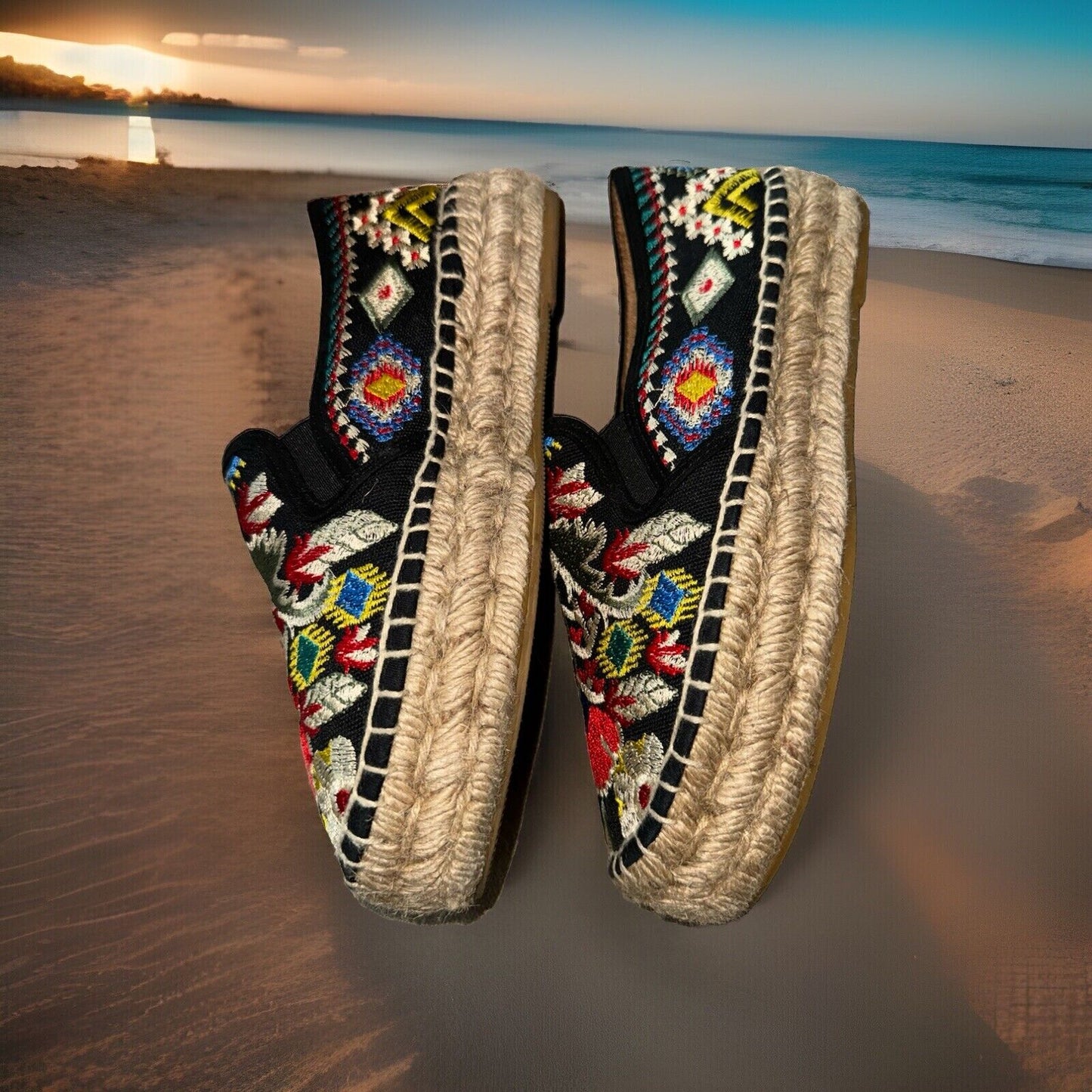 Johnny Was Black Floral Embroidered Espadrilles Sz 37 US 7  Worn Once!