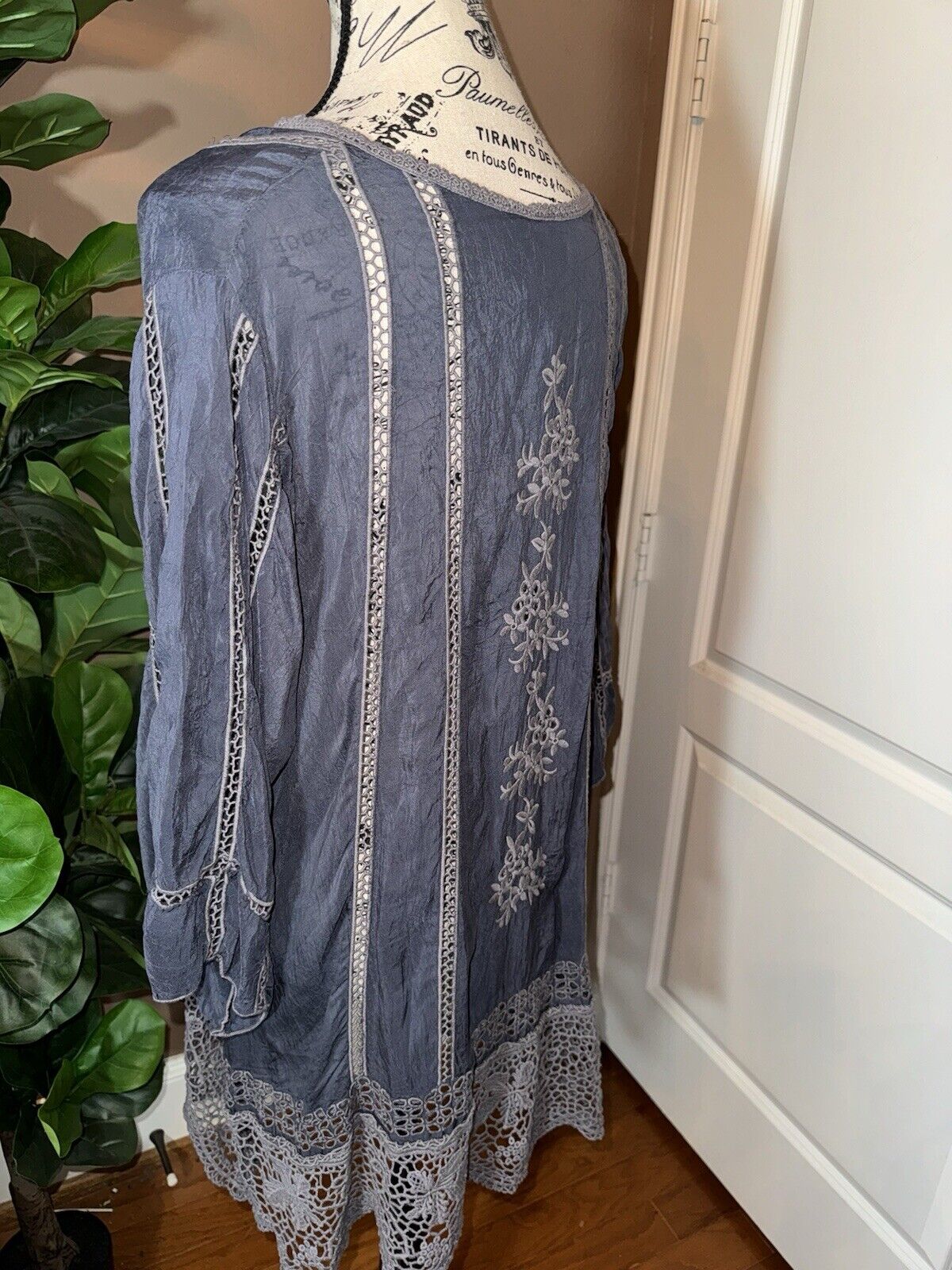 Johnny Was Sz XL Charcoal Grey Eyelet Lace Tunic OVERSIZED Elegant