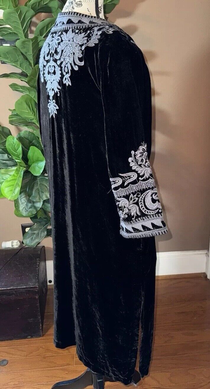 Johnny Was M Long Black Velvet Kimono Wrap Jacket Duster Embroidery Oversize