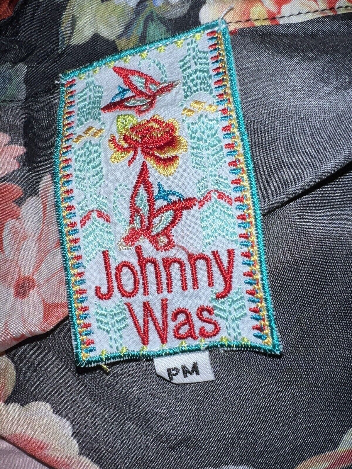 Johnny Was Silky Kimono W/ Heavily Embroidered Trim Sz PM Petite Medium Pockets