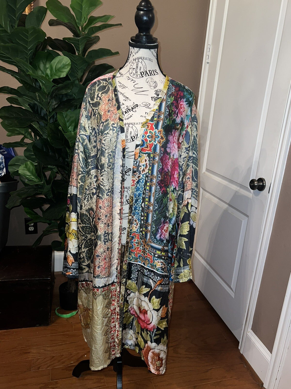 Johnny Was Large 100% Silk Kimono Cherry Blossoms STUNNING BACK Button Up Blouse Johnny Was