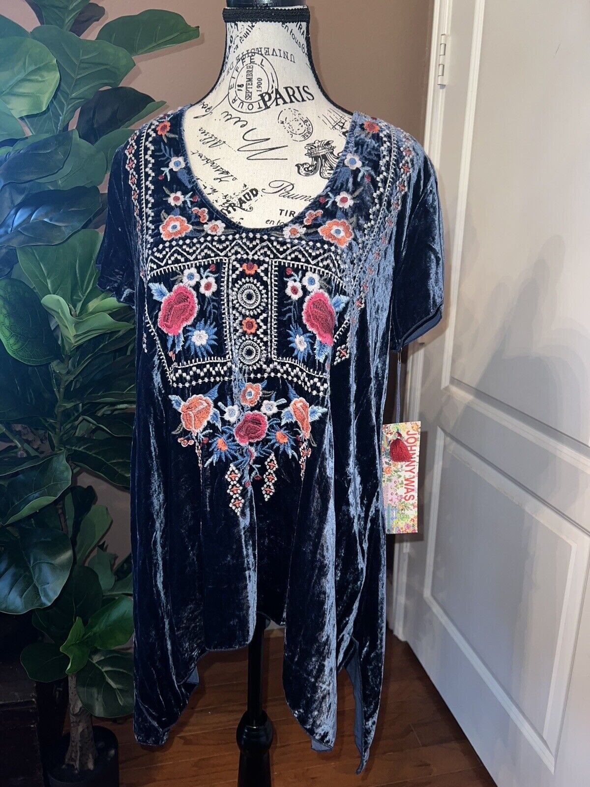 Johnny Was Midnight Blue Velvet Embroidered Tunic Top Kimono Sz M Medium